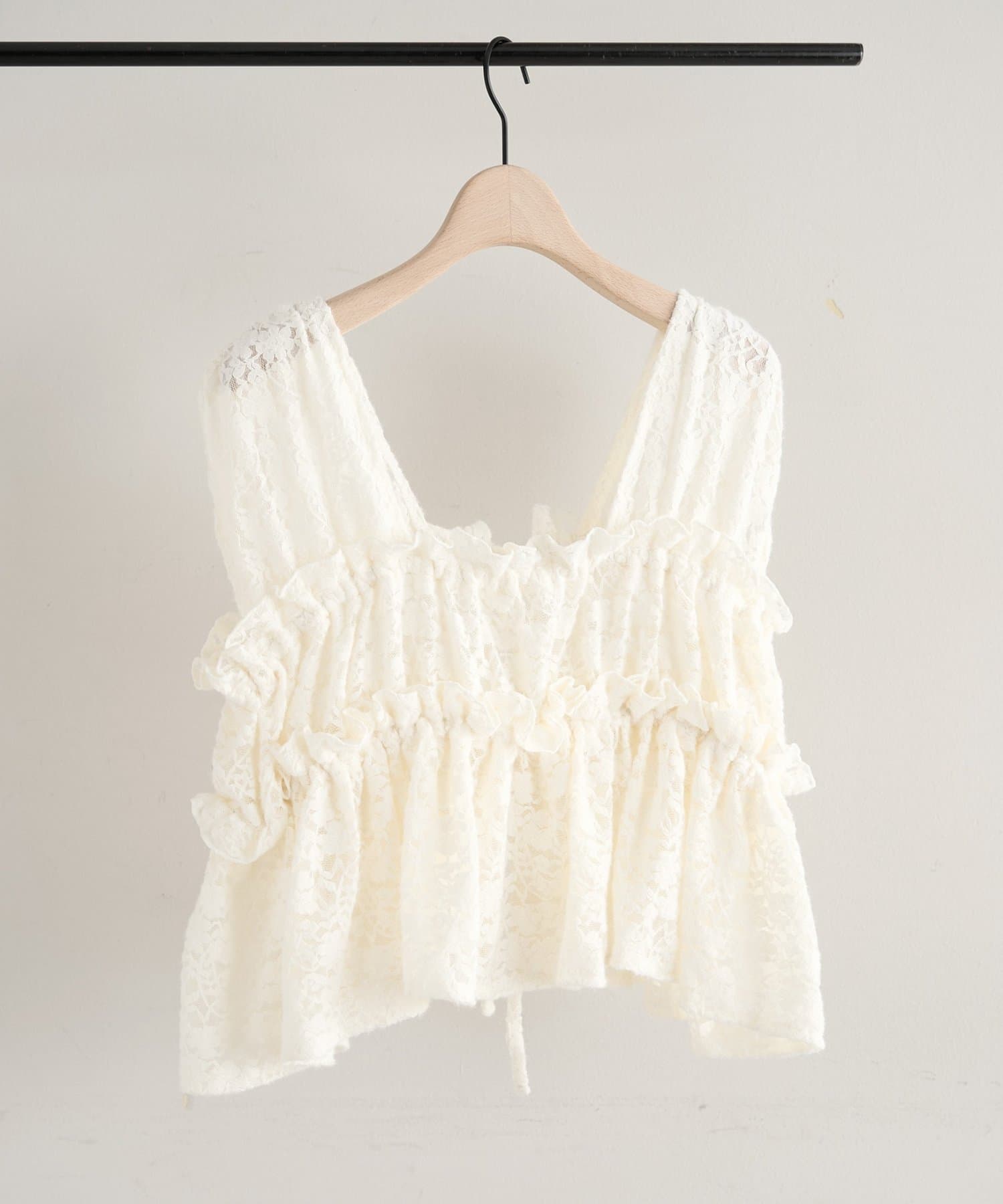 DISCOAT(ディスコート) 【umm.】起毛レースギャザーリボンノースリ