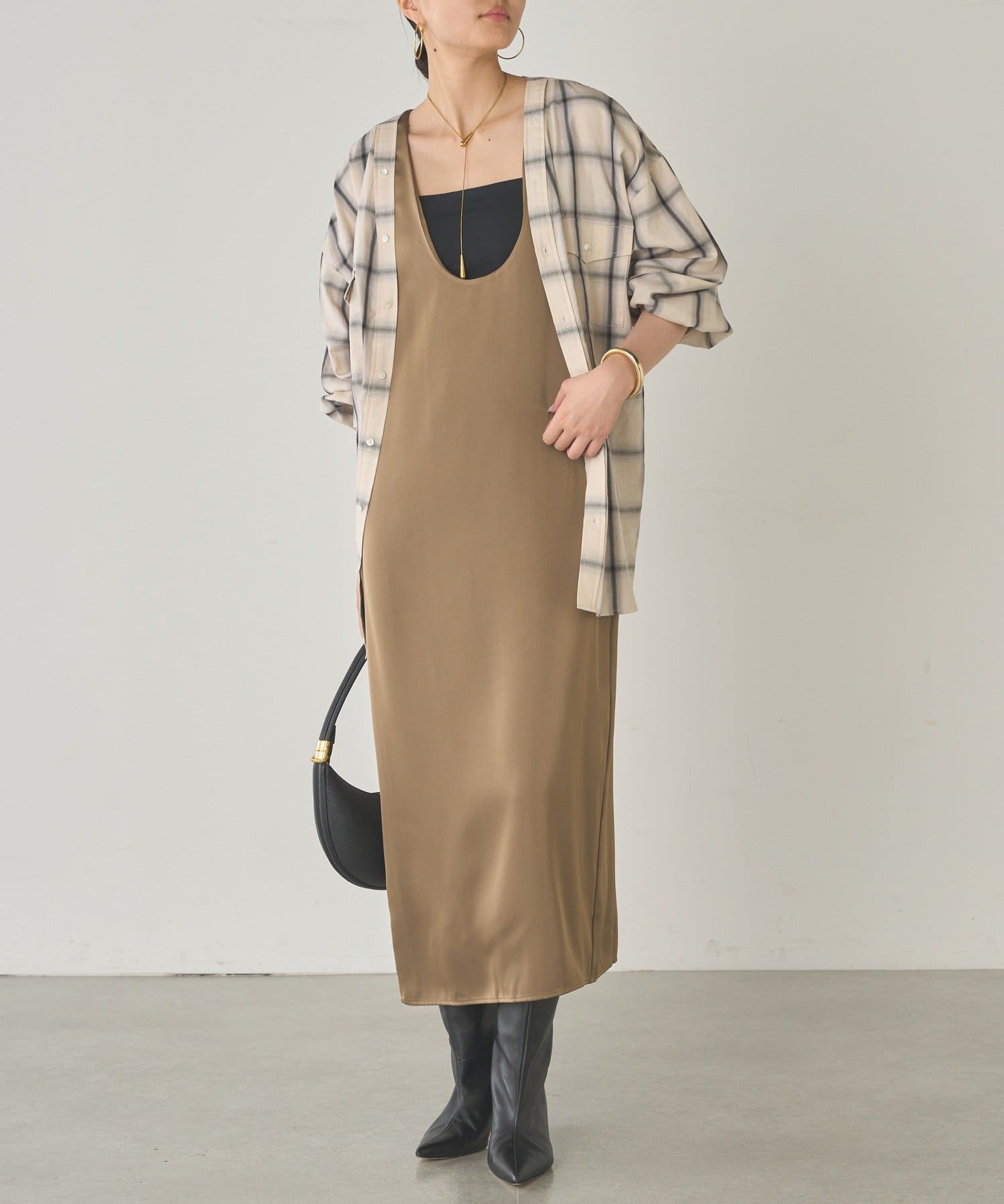 即納Loungedressラウンジドレス　リラックスカットワンピース　ブラウン 即納Loungedressラウンジドレス リラックスカットワンピース