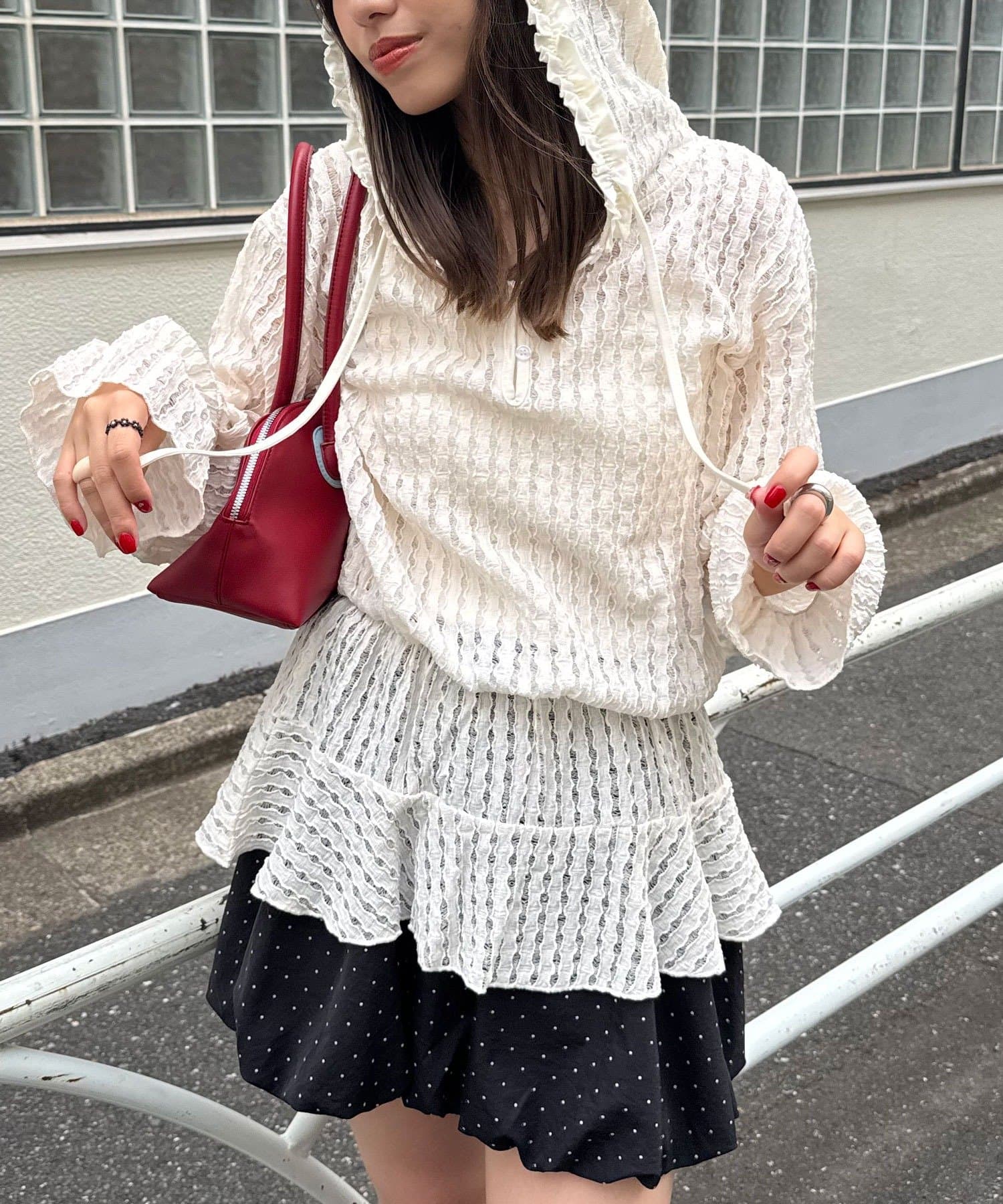 CIAOPANIC(チャオパニック) 【2サイズ展開】ウエストゴムフリルフーディー