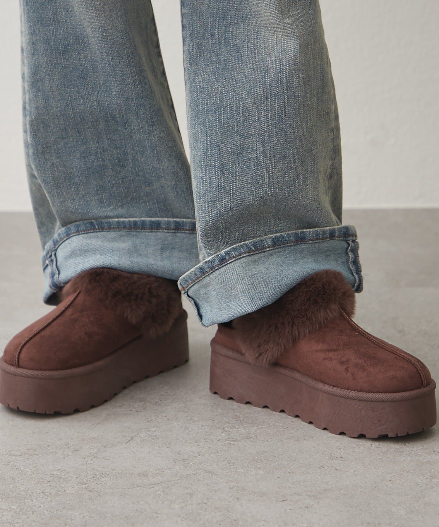 NICE CLAUP / OLIVE des OLIVE OUTLET(ナイスクラップ  / オリーブ デ オリーブ アウトレット) 【RMAF】フェイクムートンボアサンダル