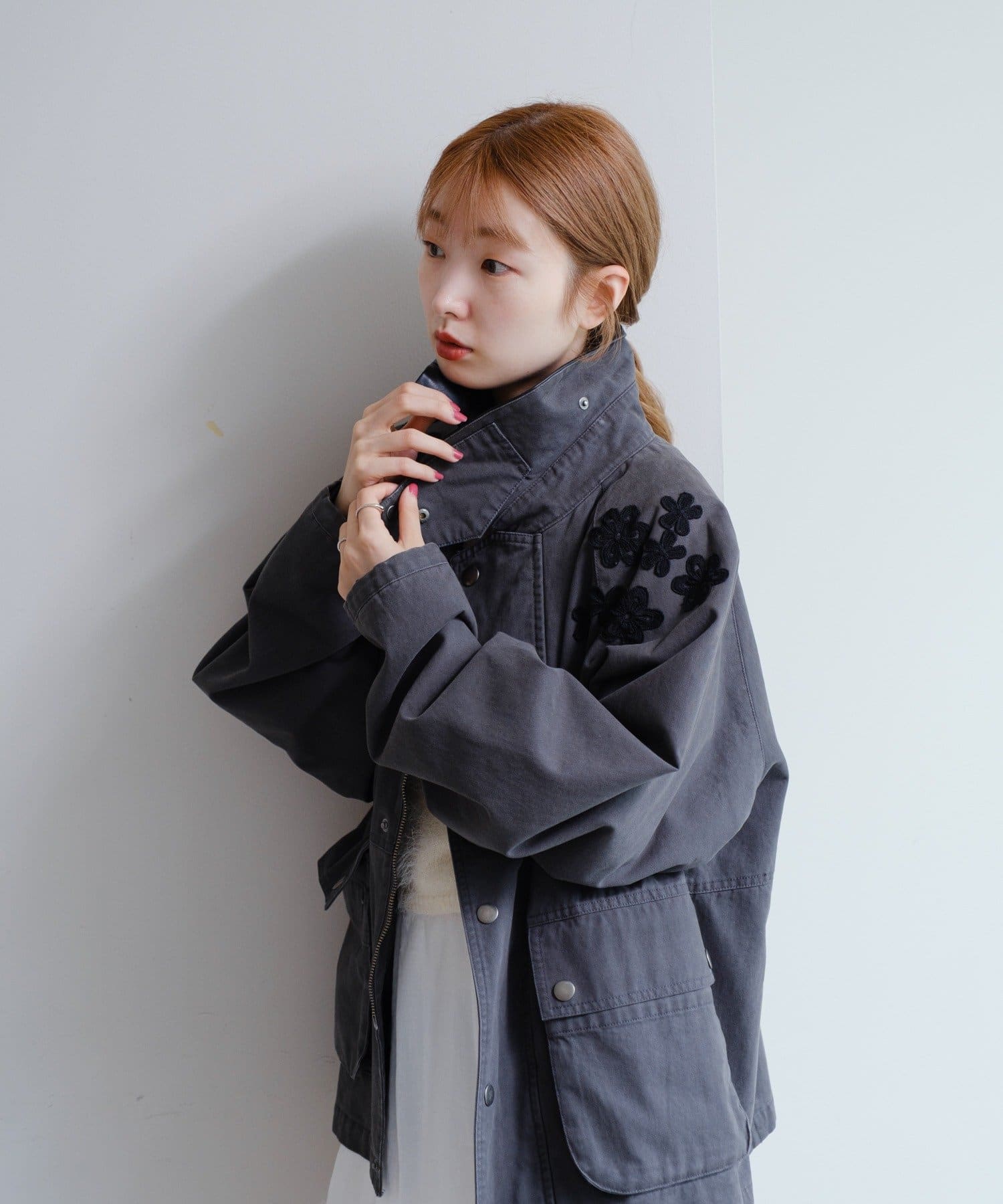 ＊オンライン完売＊ カスタネ モチーフ付きハンティングジャケット WEB先行/2025AW】モチーフ付きハンティングジャケット | Kastane