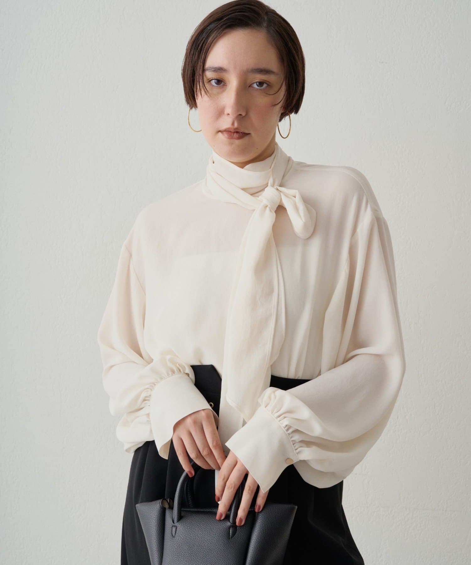 LOUNGEDRESS(ラウンジドレス) 【Atelier N5/アトリエヌメロサンク】シフォンボウタイブラウス