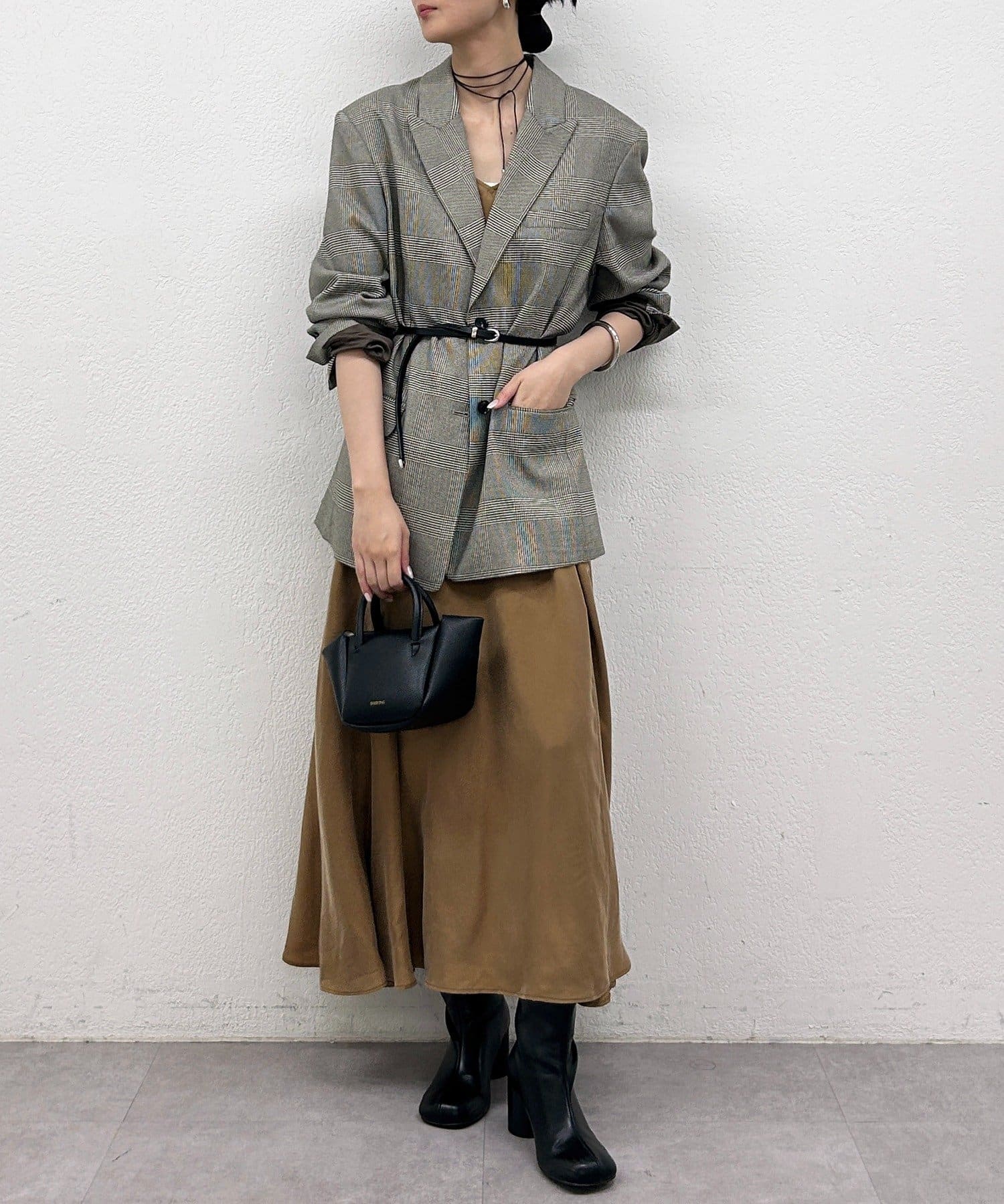 LOUNGEDRESS キャミワンピース Loungedress ワンピース 「3サイズ展開」サテンティアードキャミ