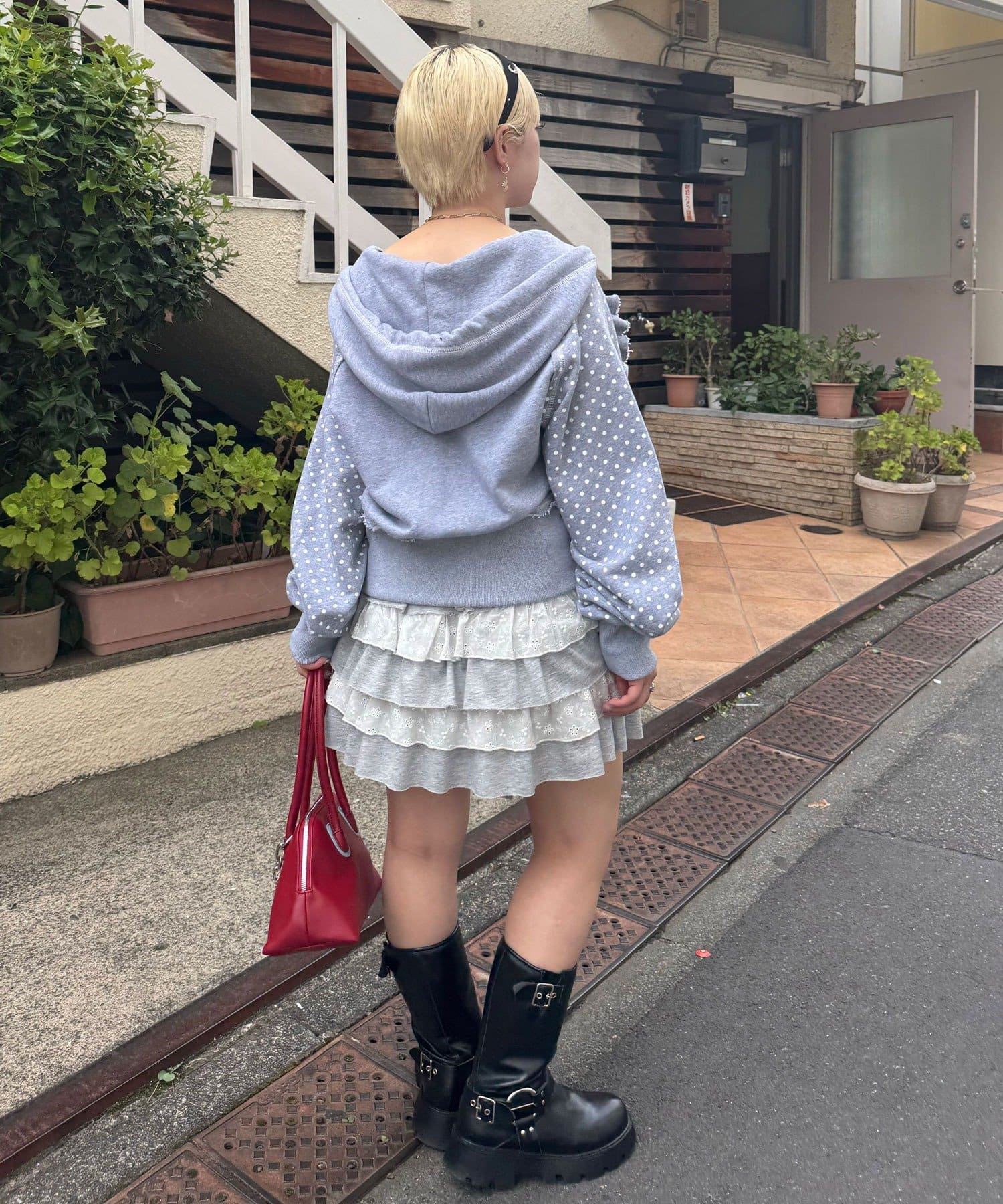 CIAOPANIC(チャオパニック) CPロゴフリルショートジップパーカー