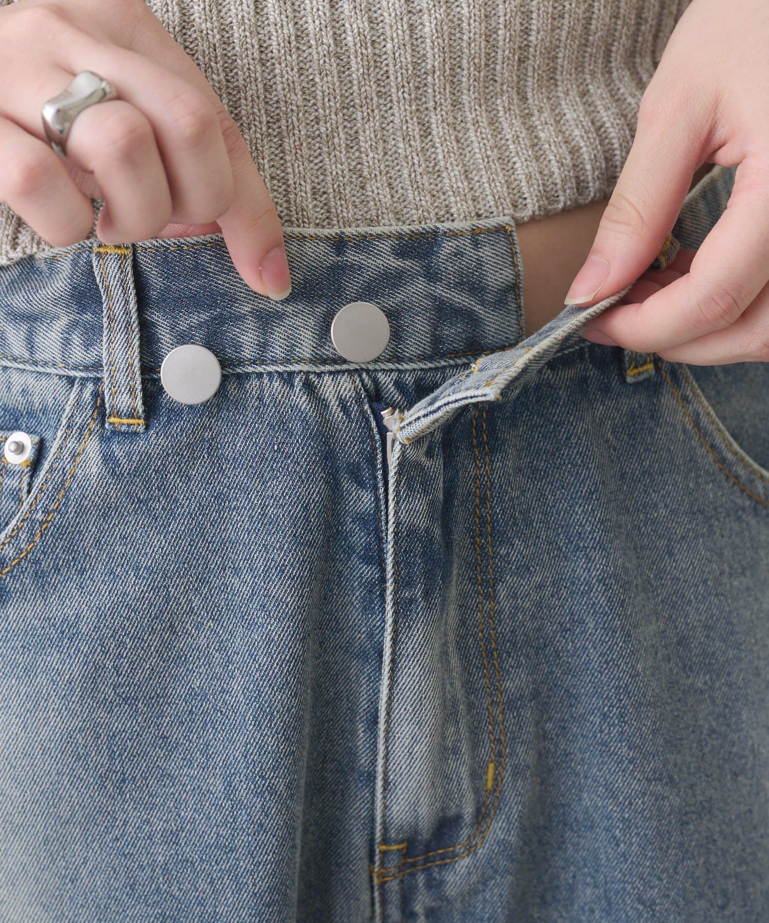 mystic(ミスティック) カットオフオーバーダイデニム