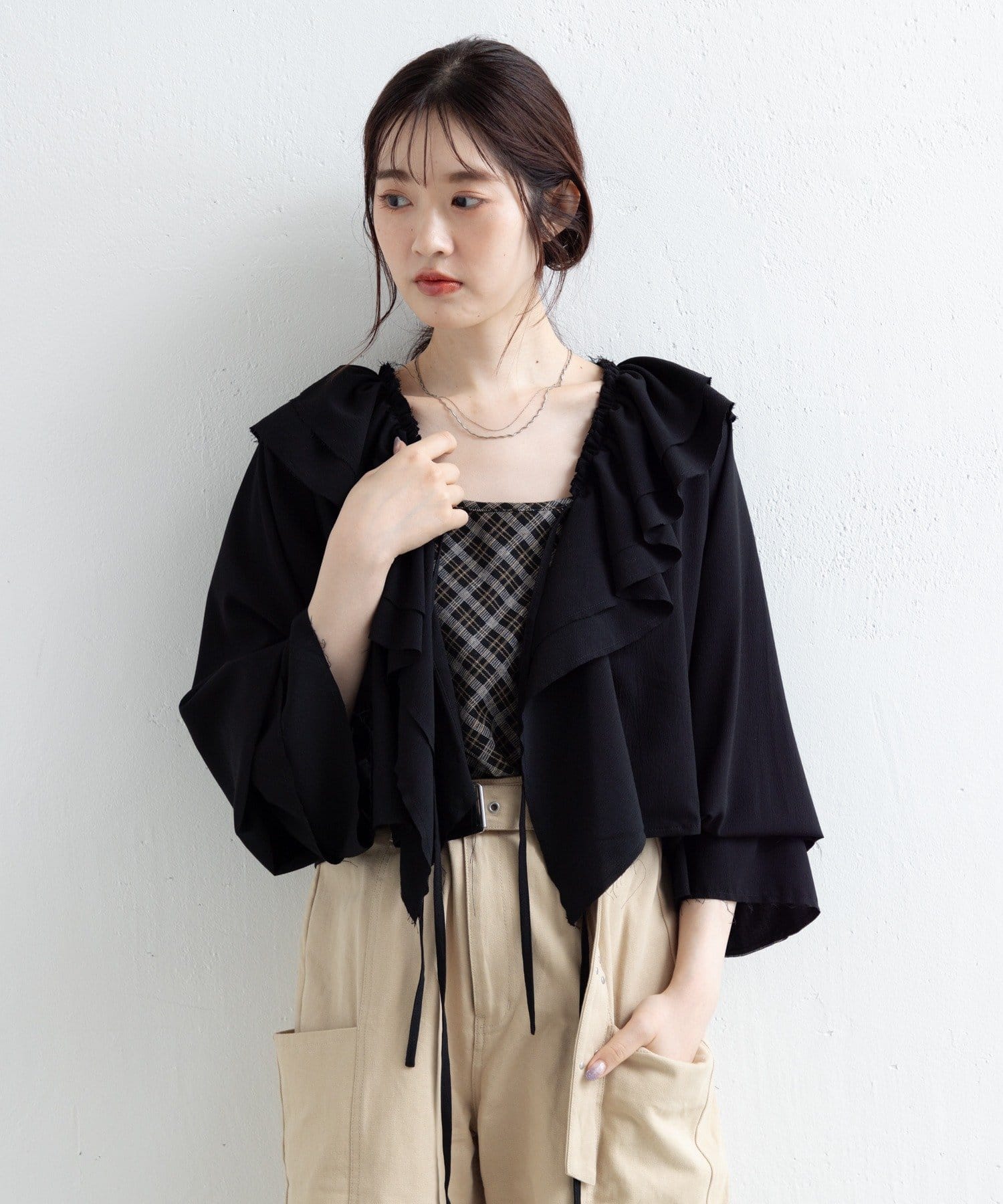 TOGAブラックフリルリボンシャツ TOGAブラックフリルリボンシャツ 入卒/セレモニー/洗える