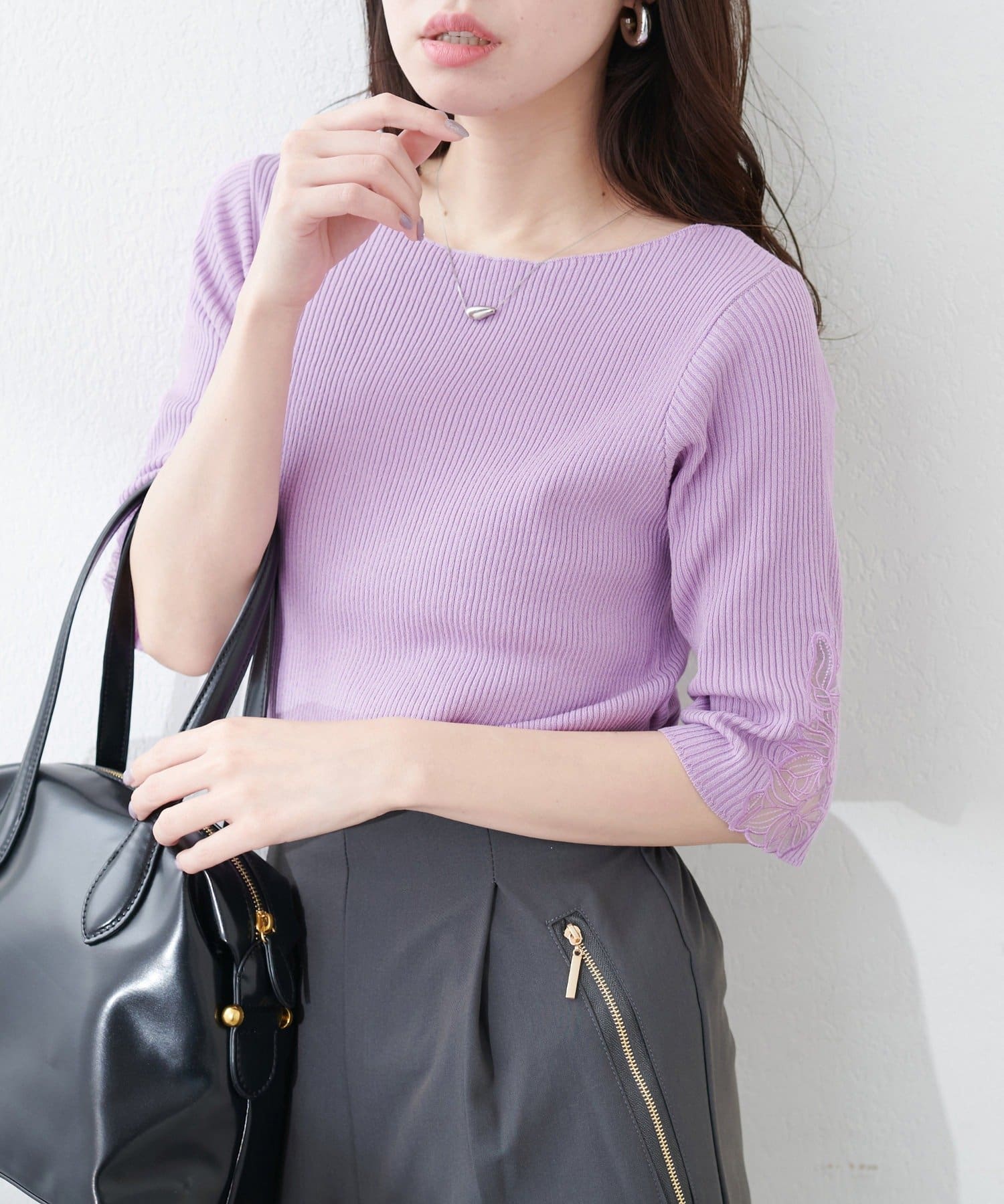 NICE CLAUP / OLIVE des OLIVE OUTLET(ナイスクラップ  / オリーブ デ オリーブ アウトレット) 【natural couture】袖口フラワー刺繍リブニット