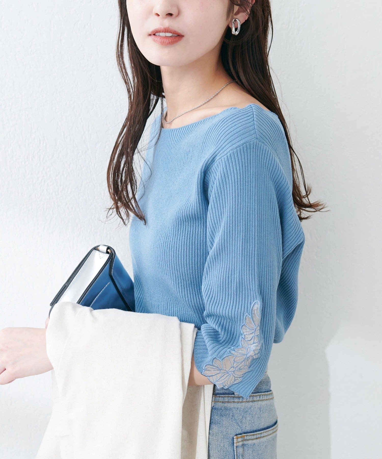 NICE CLAUP / OLIVE des OLIVE OUTLET(ナイスクラップ  / オリーブ デ オリーブ アウトレット) 【natural couture】袖口フラワー刺繍リブニット
