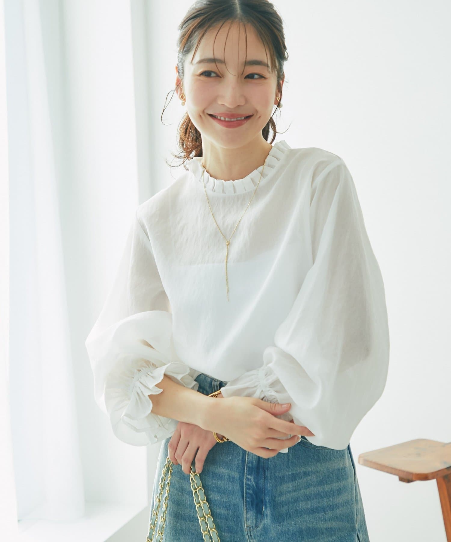 La boutique BonBon(ラブティックボンボン) キャンディスリーブセミシアーブラウス