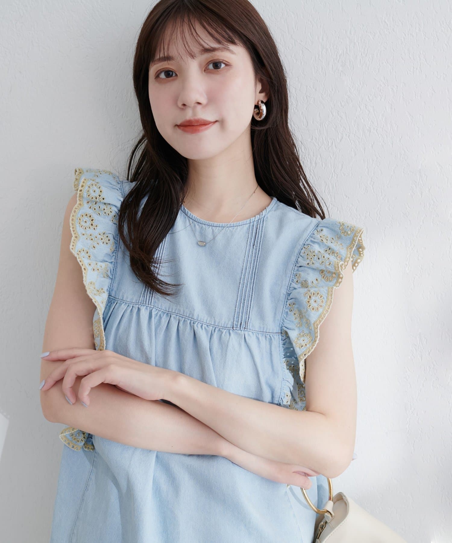 デニム フリル刺繍シャツ/ブラウス WEB限定】デニム刺繍フリルブラウス | natural couture