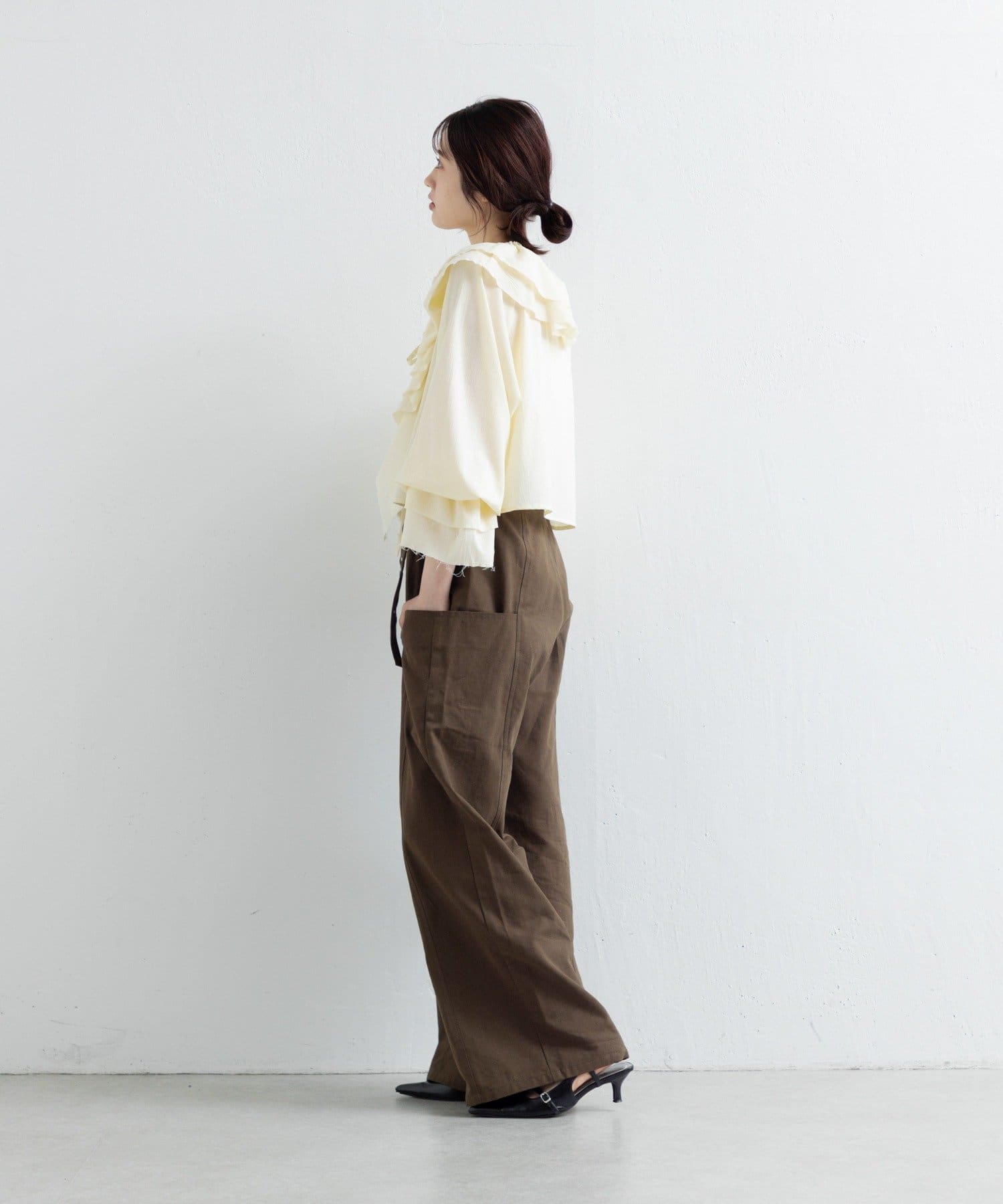 Kastane(カスタネ) 【新色追加/2025AWカタログ/低身長サイズ/2サイズ展開】スタッズサイドポケットパンツ