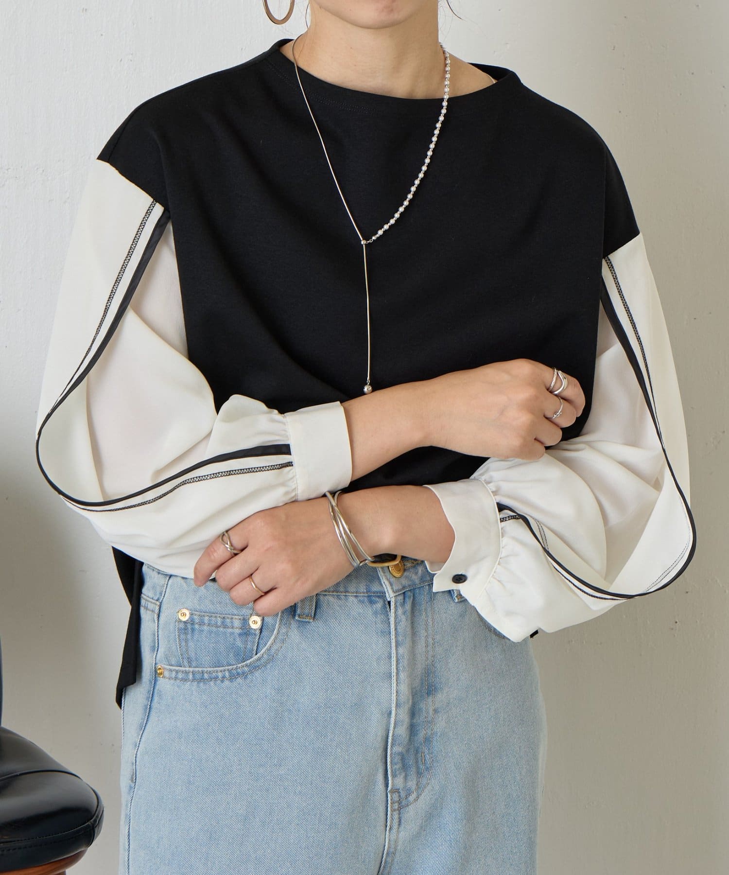 Jena　espace merveilleux(ジェナ　エスパスメルヴェイユ) ラインスリーブポンチカットソー