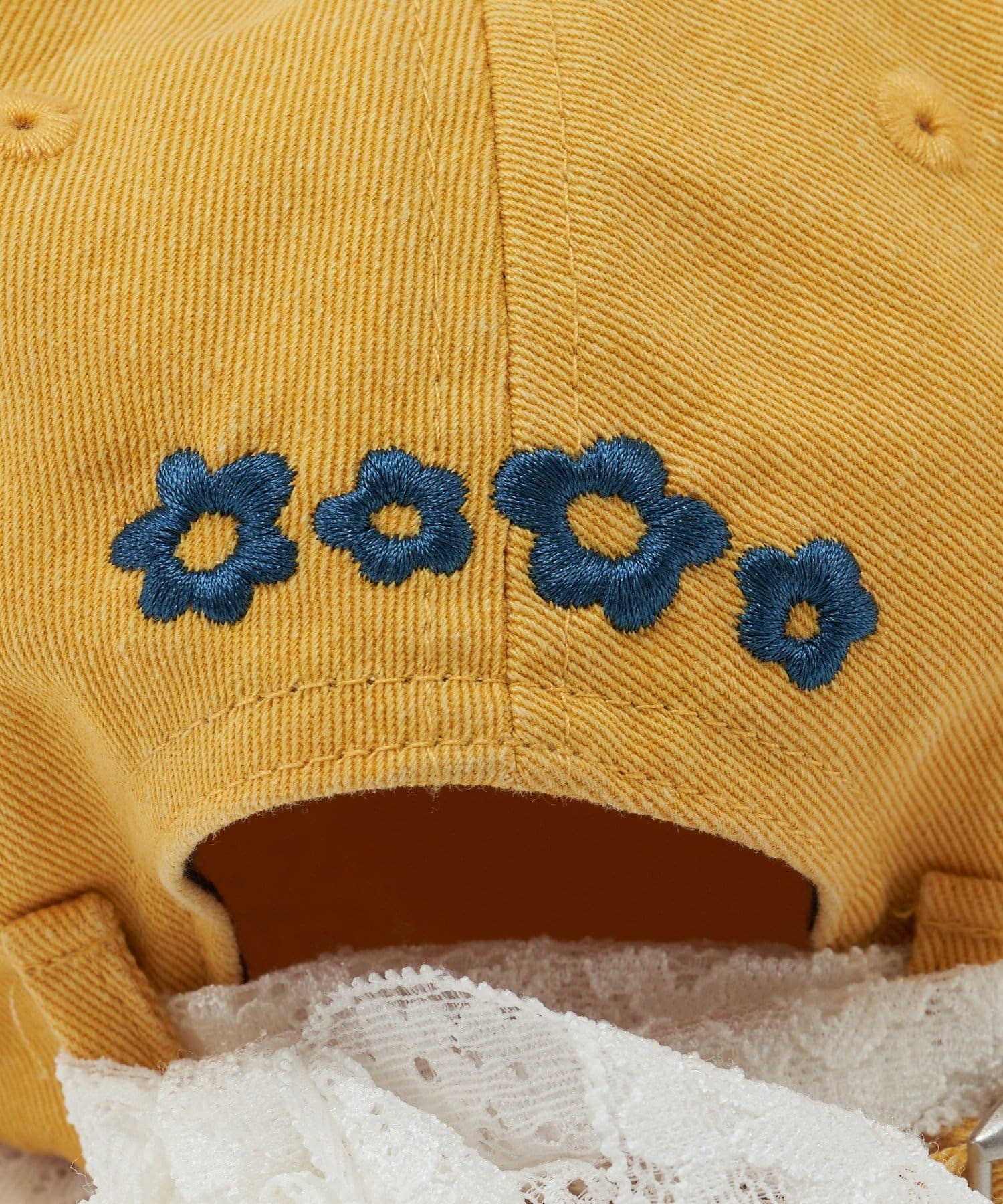 CIAOPANIC(チャオパニック) 【HELLO.SANFRANCISCO/ハローサンフランシスコ】レースリボン刺繡ロゴカラーキャップ