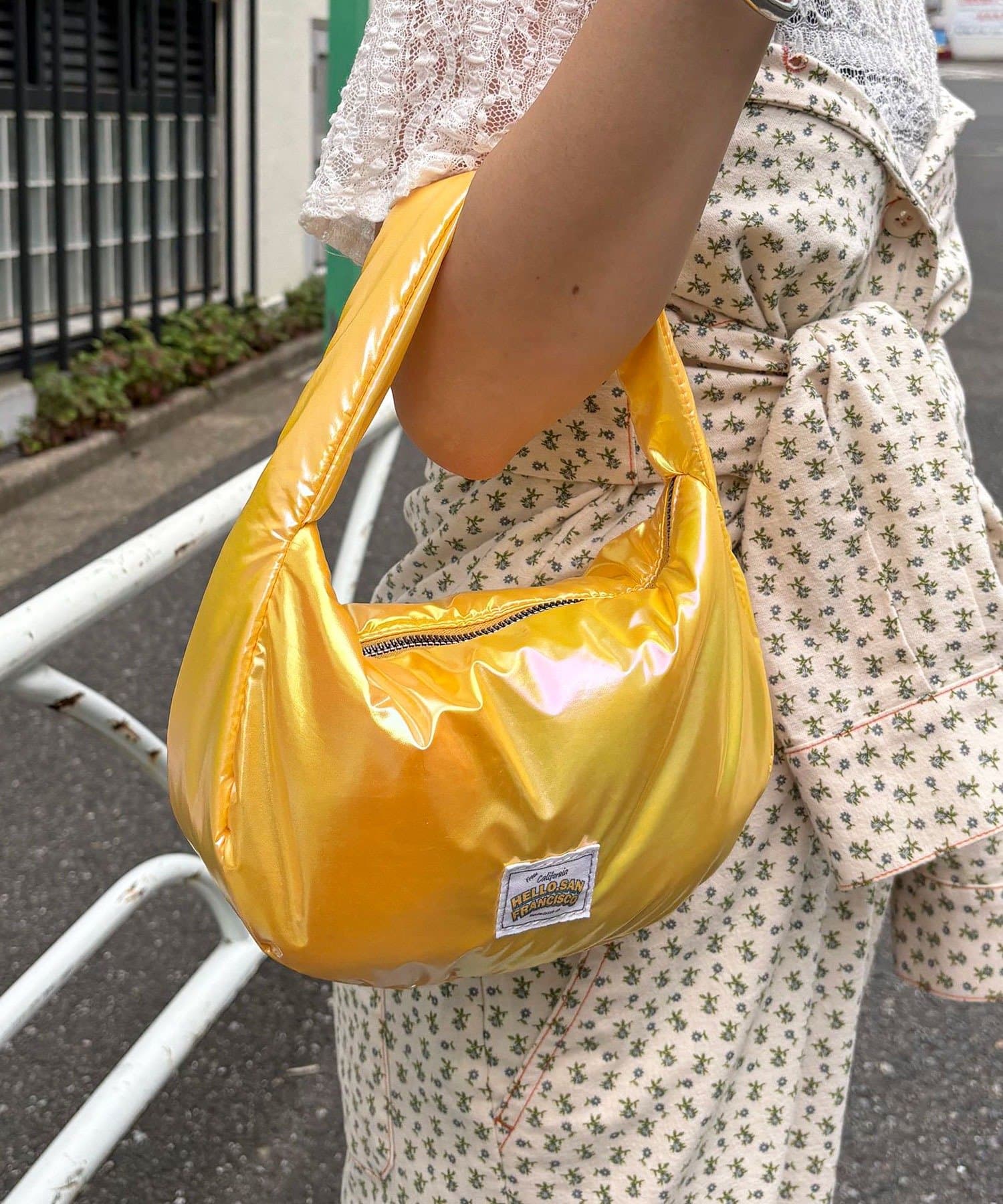 CIAOPANIC(チャオパニック) 【HELLO.SANFRANCISCO/ハローサンフランシスコ】メタリックワンハンドルミニBAG