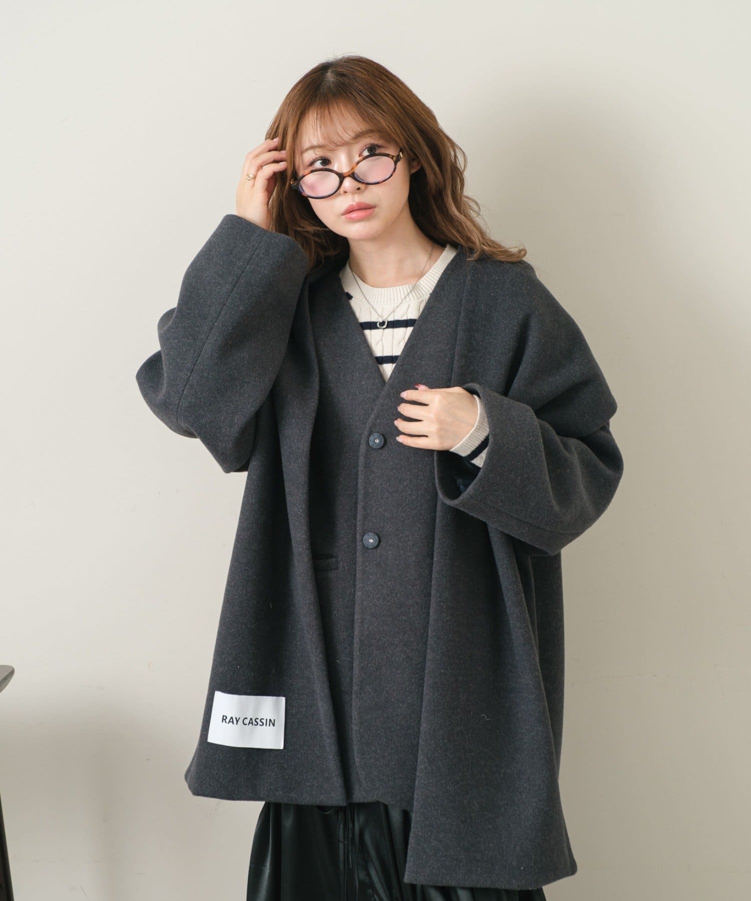 ピンキーアンドダイアン！大人気！マフラー付きジャケット ピンキーアンドダイアン！大人気！マフラー付きジャケット