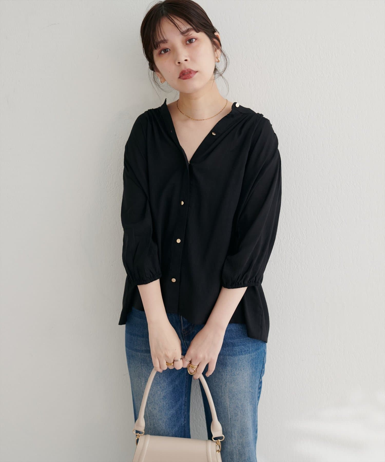 natural couture(ナチュラルクチュール) 【WEB限定】麻混ギャザーブラウス