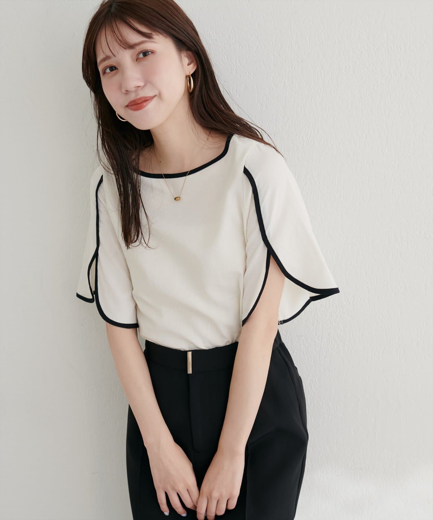 なちゅ専用アイテム WEB限定】ラッフル衿キャンディスリーブブラウス | natural