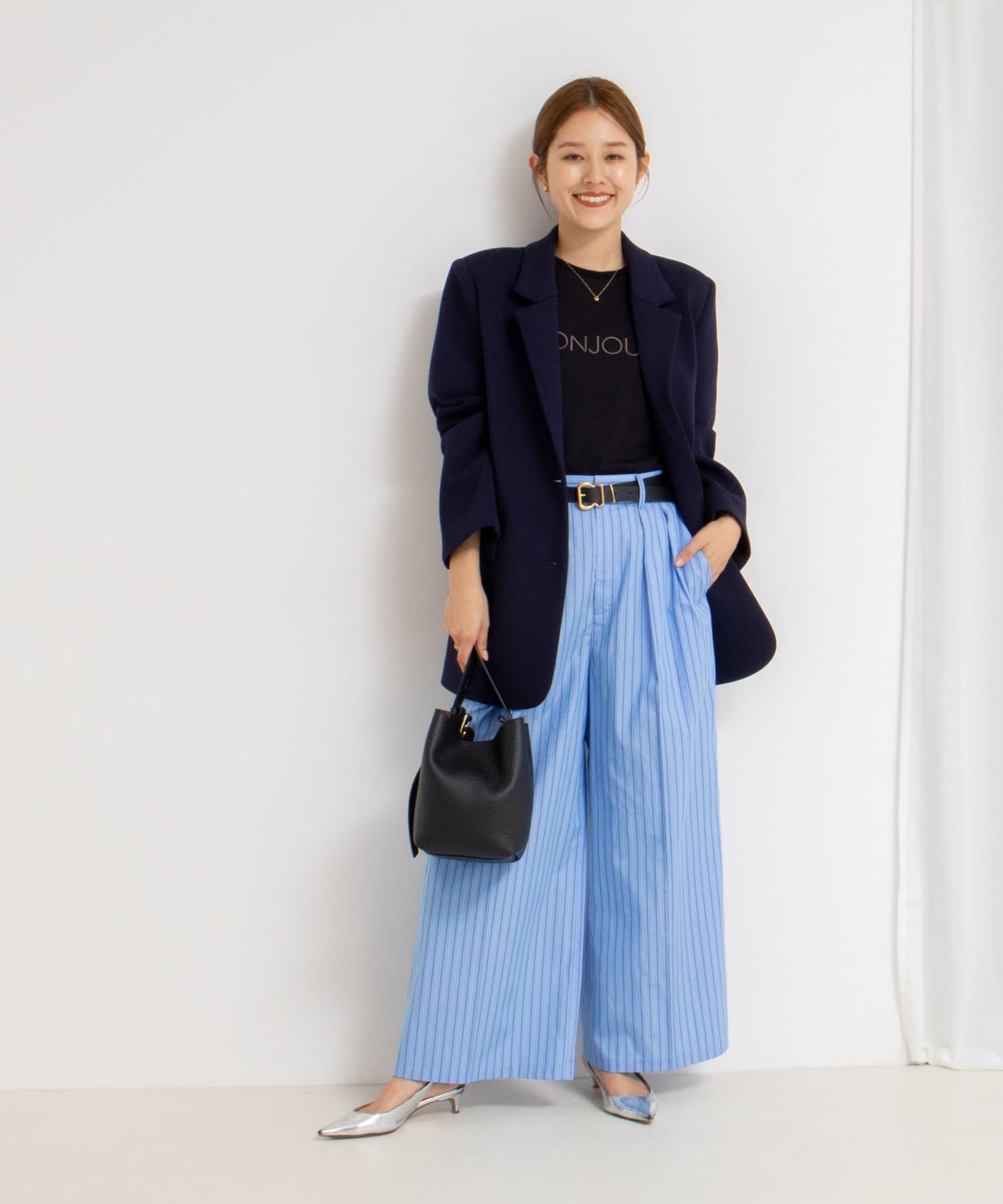 はる　定価18,455円 パール付ケープ＋トップス＋パンツセットアップ３点 Pierrot スラックス パンツ スタイルアップセンタープレスパンツ