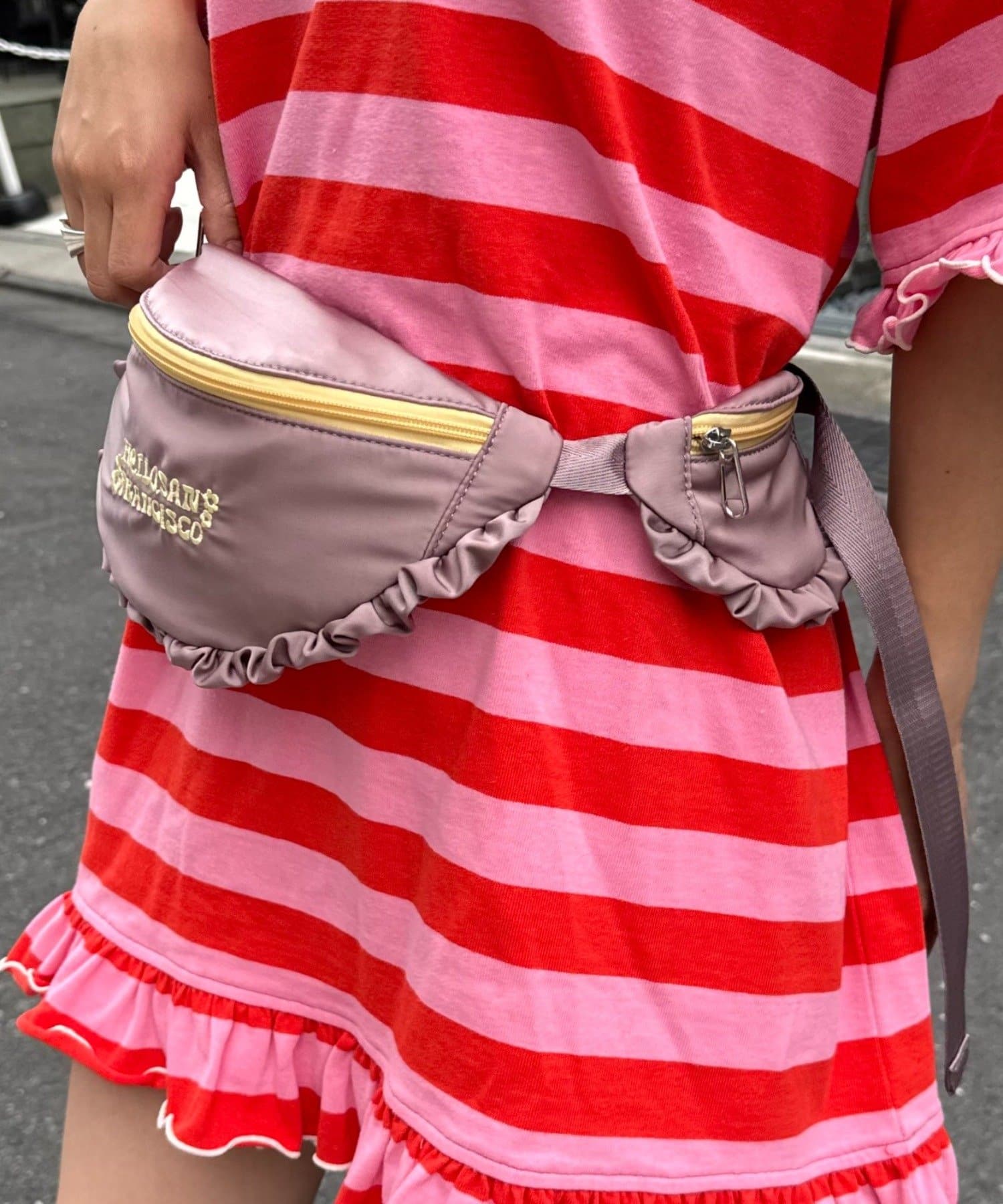 CIAOPANIC TYPY(チャオパニックティピー) 【HELLO.SANFRANCISCO/ハローサンフランシスコ】サテンフリルコンビウエストBAG