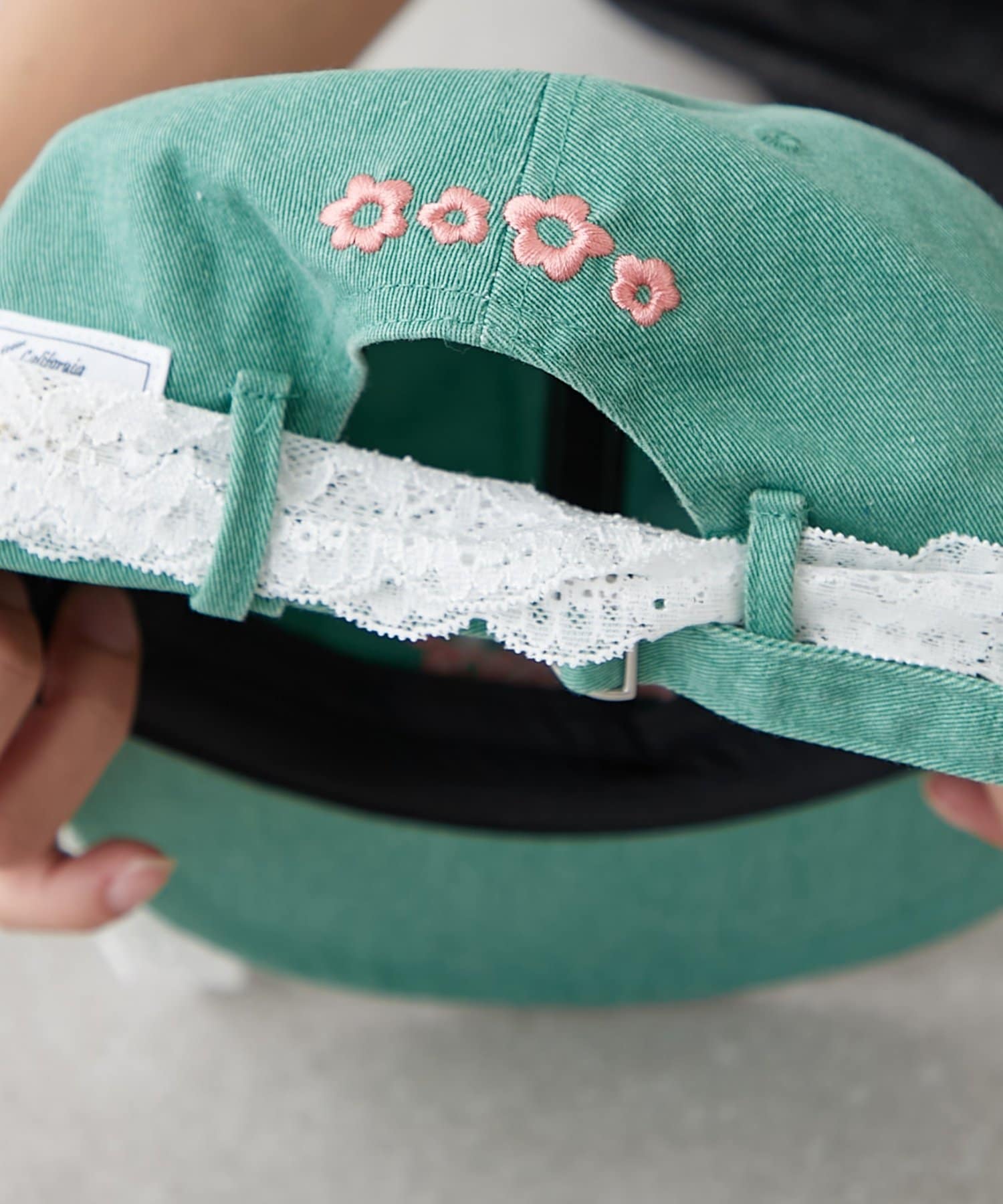 CIAOPANIC TYPY(チャオパニックティピー) 【HELLO.SANFRANCISCO/ハローサンフランシスコ】レースリボン刺繍ロゴカラーCAP