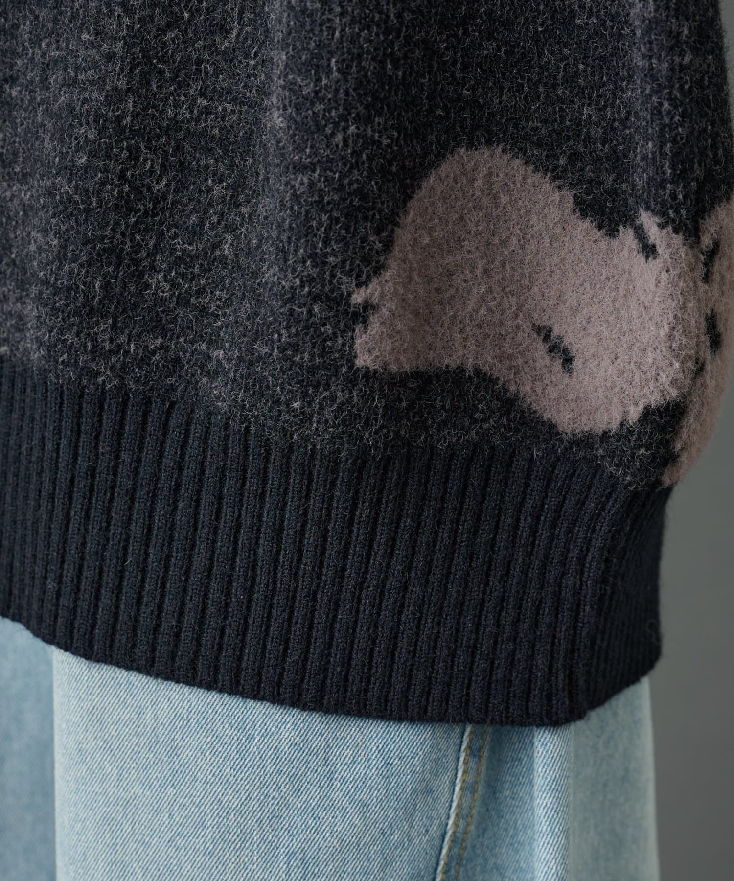 COLONY 2139(コロニー トゥーワンスリーナイン) マップエンボスジャガードニット