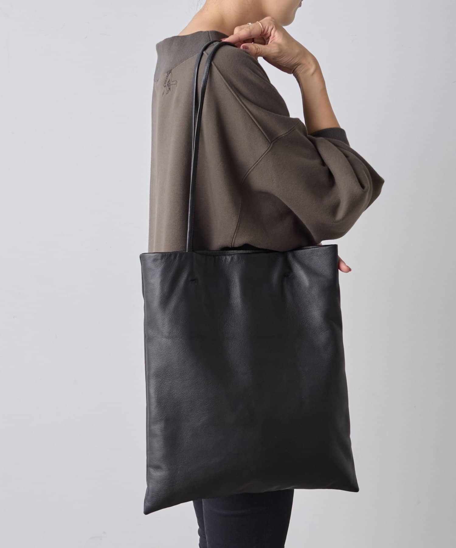 BEARDSLEY　ビアズリー　レザー　財布 BEARDSLEY（ビアズリー）の「《CAMPOMAGGI》レザーウォレット