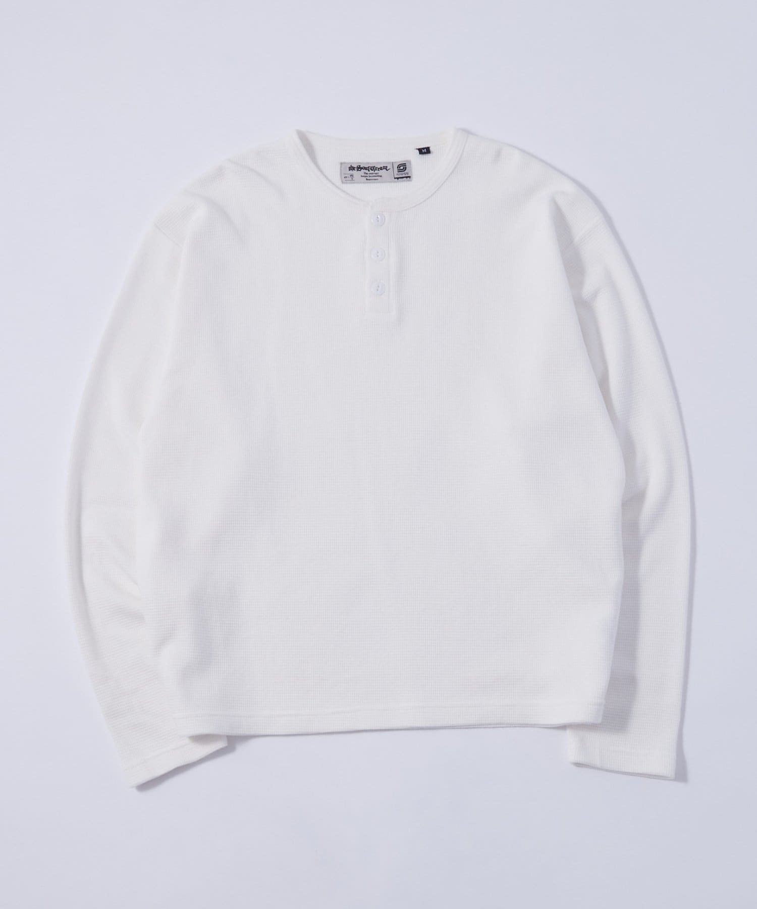 WHO’S WHO gallery(フーズフーギャラリー) Sourcreamワッフルヘンリーネックトップス