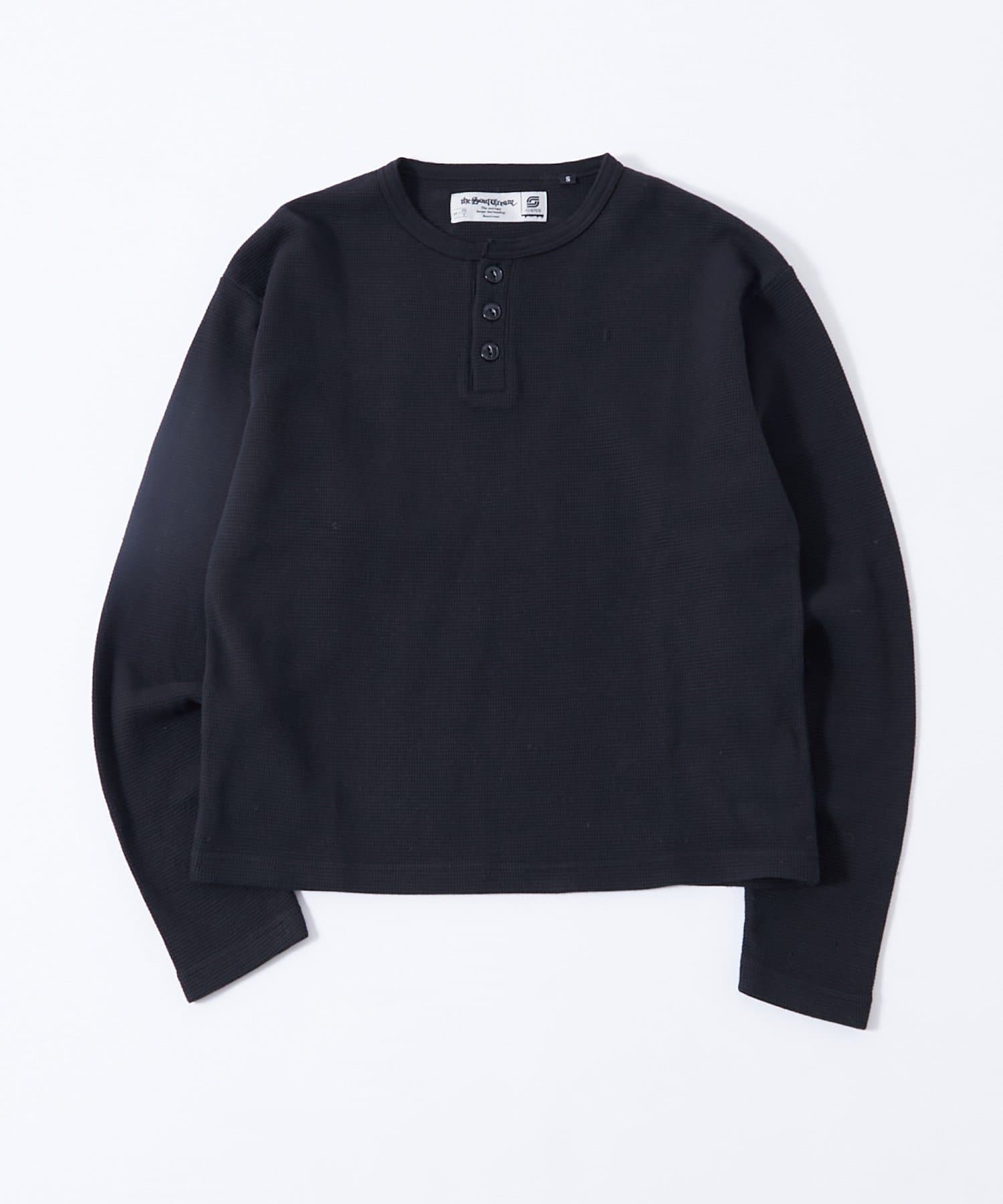 WHO’S WHO gallery(フーズフーギャラリー) Sourcreamワッフルヘンリーネックトップス