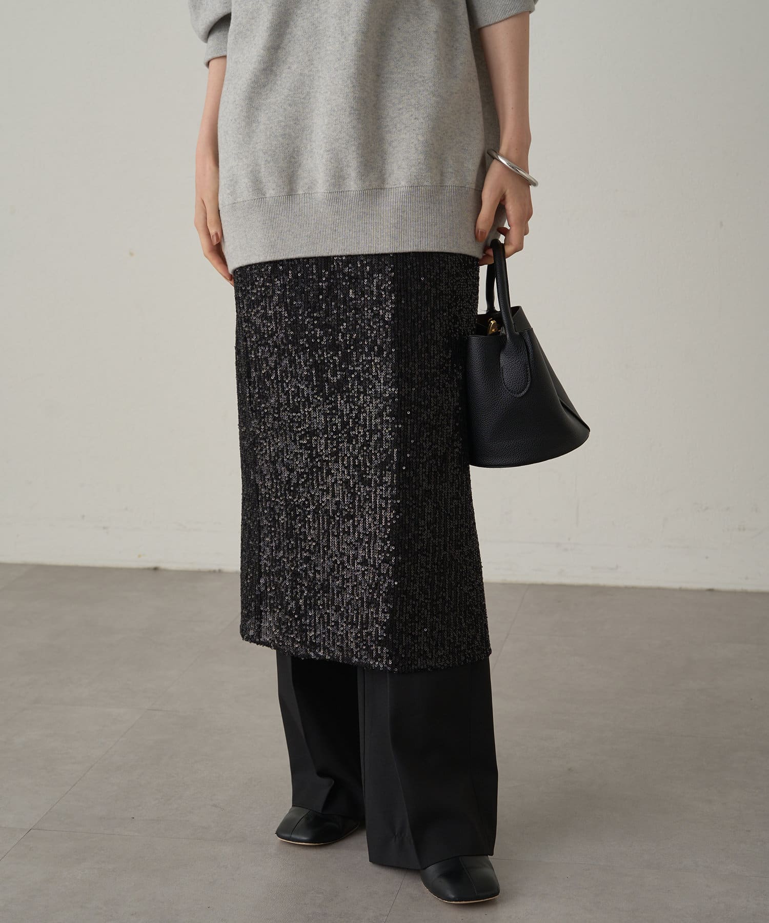 OUTLET(アウトレット) 【Loungedress】スパンコールスリットスカート