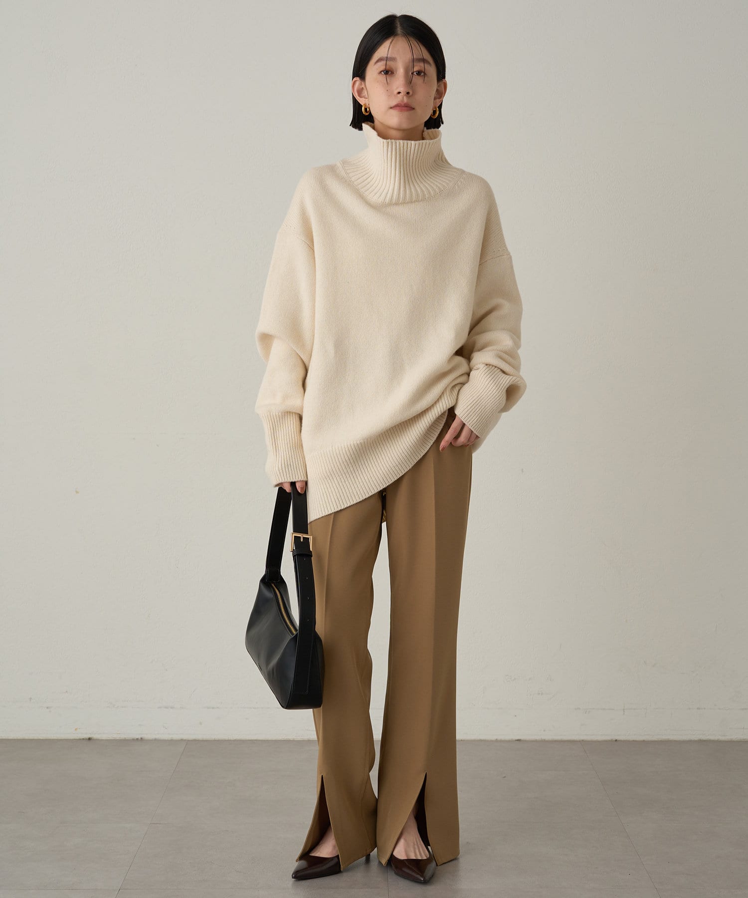 Loungedress】センタースリットパンツ | OUTLET(アウトレット