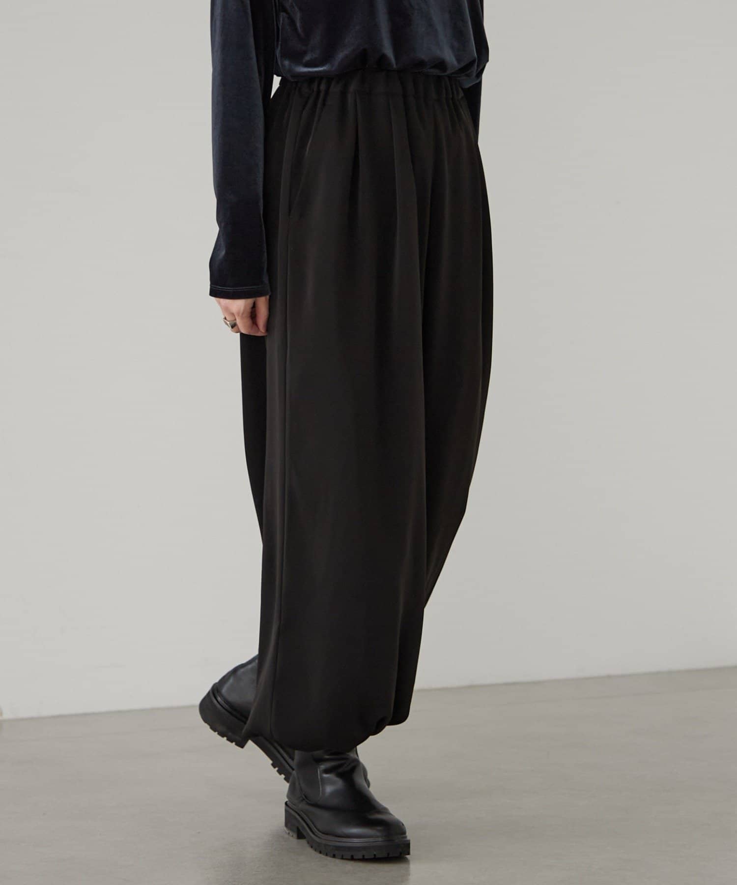 earthy_】リサイクルサテンバルーンパンツ | OUTLET(アウトレット