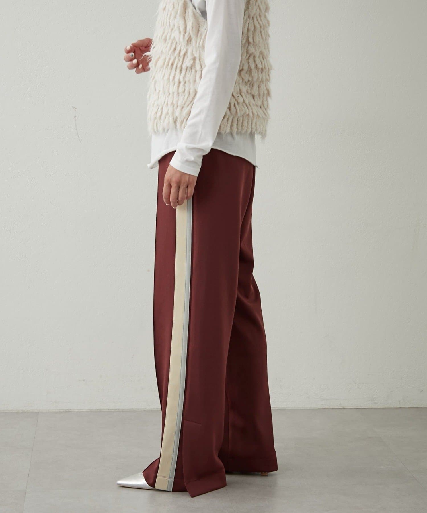 OUTLET(AEgbg) fB[X yearthy_zgbNpc {h[