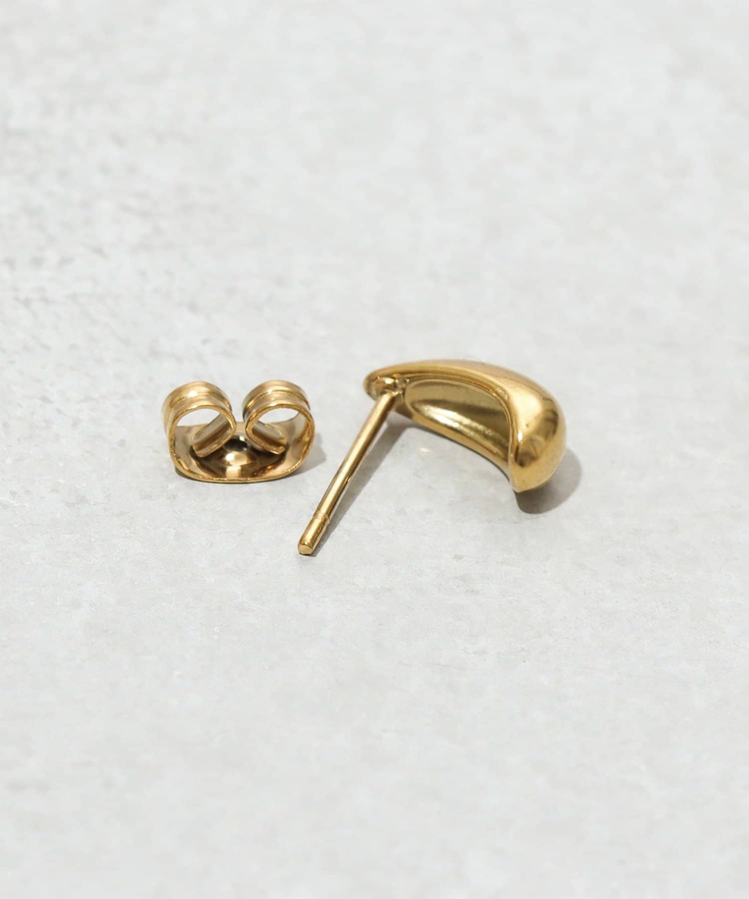 3COINS(スリーコインズ) ステンレスメタルドロップピアス
