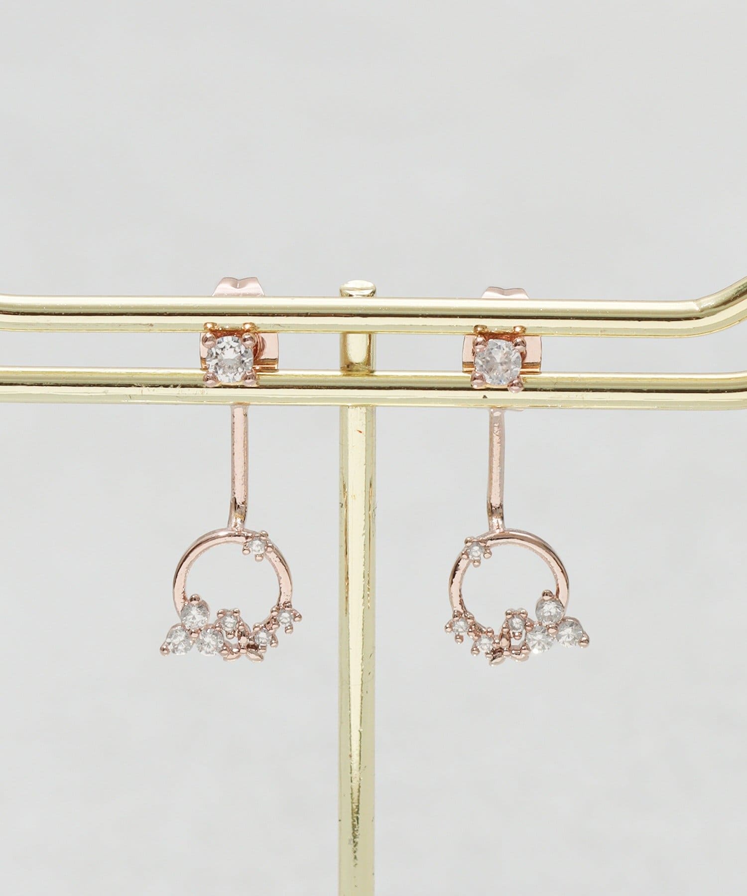 3COINS(スリーコインズ) キラキララウンドバックデザインピアス
