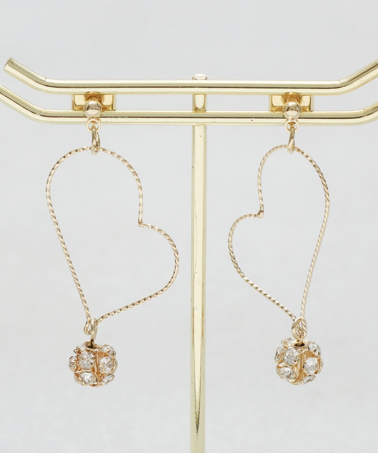 3COINS(スリーコインズ) メタルハートモチーフピアス