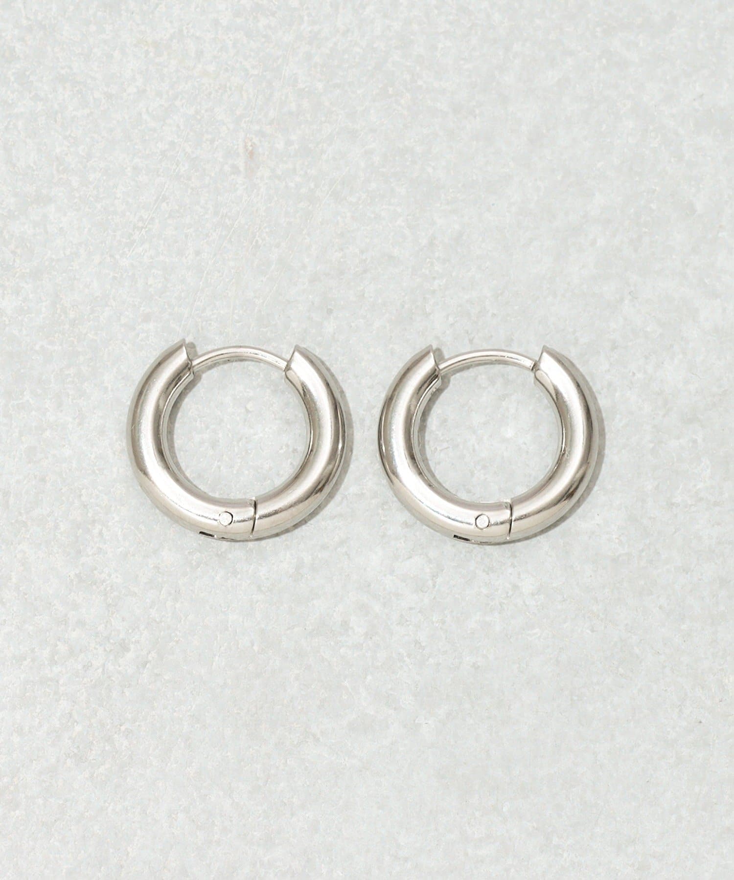 3COINS(スリーコインズ) ステンレスボリュームフープワンタッチピアス