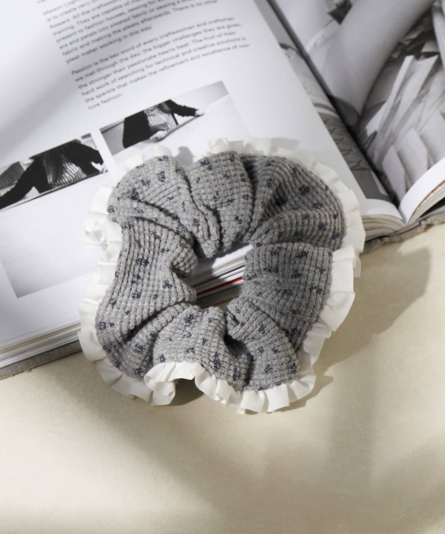 Lattice(ラティス) ワッフル小花柄シュシュ