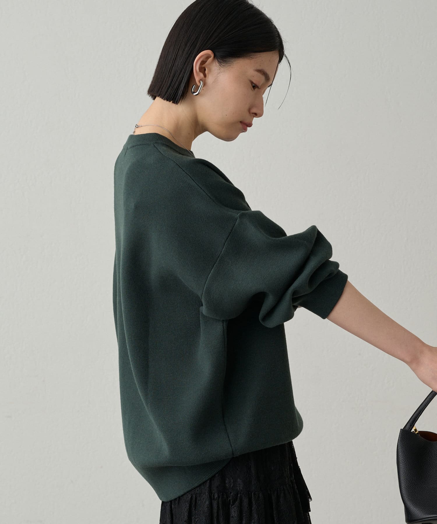 OUTLET(アウトレット) 【Loungedress】刺繍ロゴニット