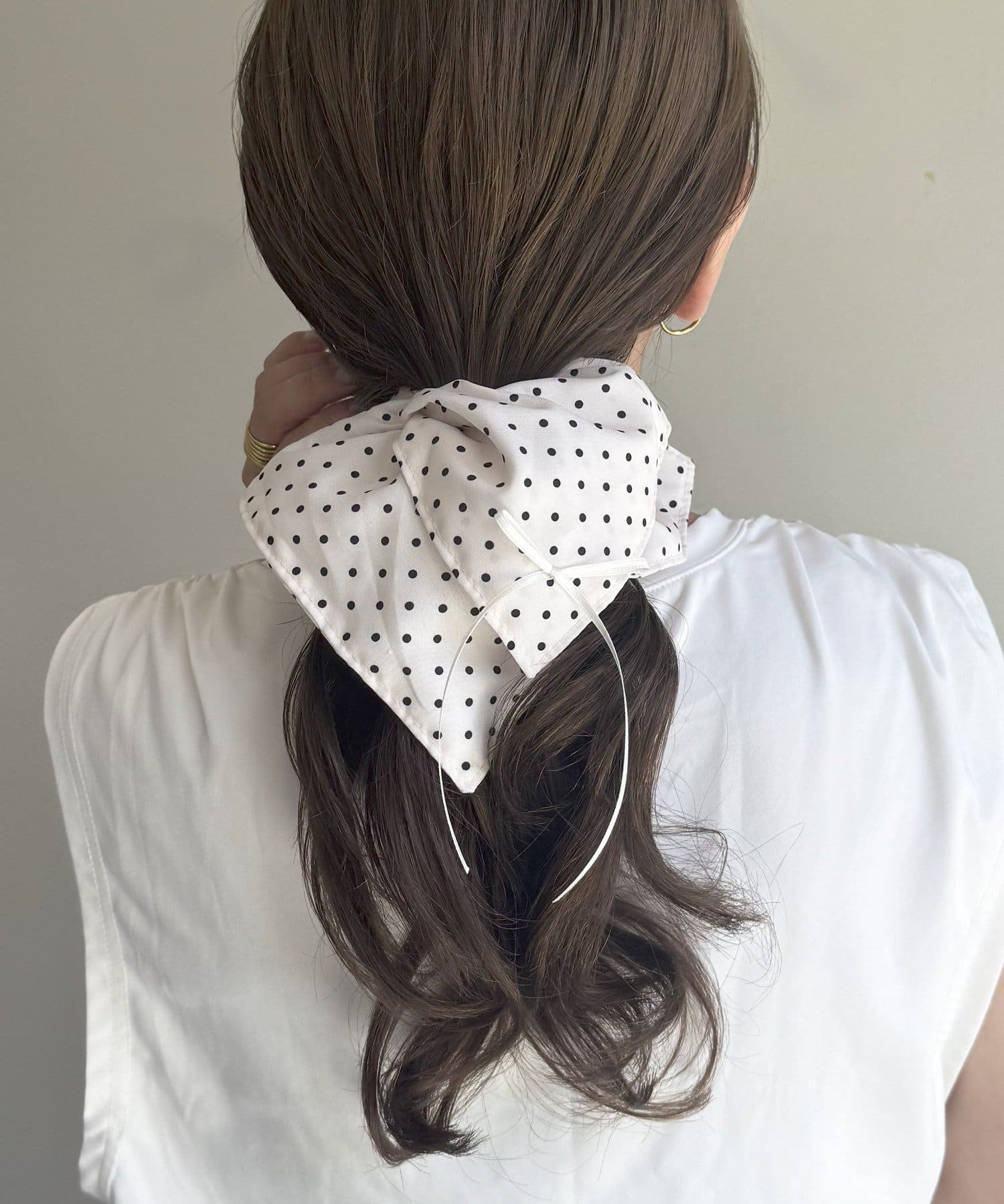 MyM Yoshikoさん着用】ドットスクエアシュシュ | Lattice(ラティス