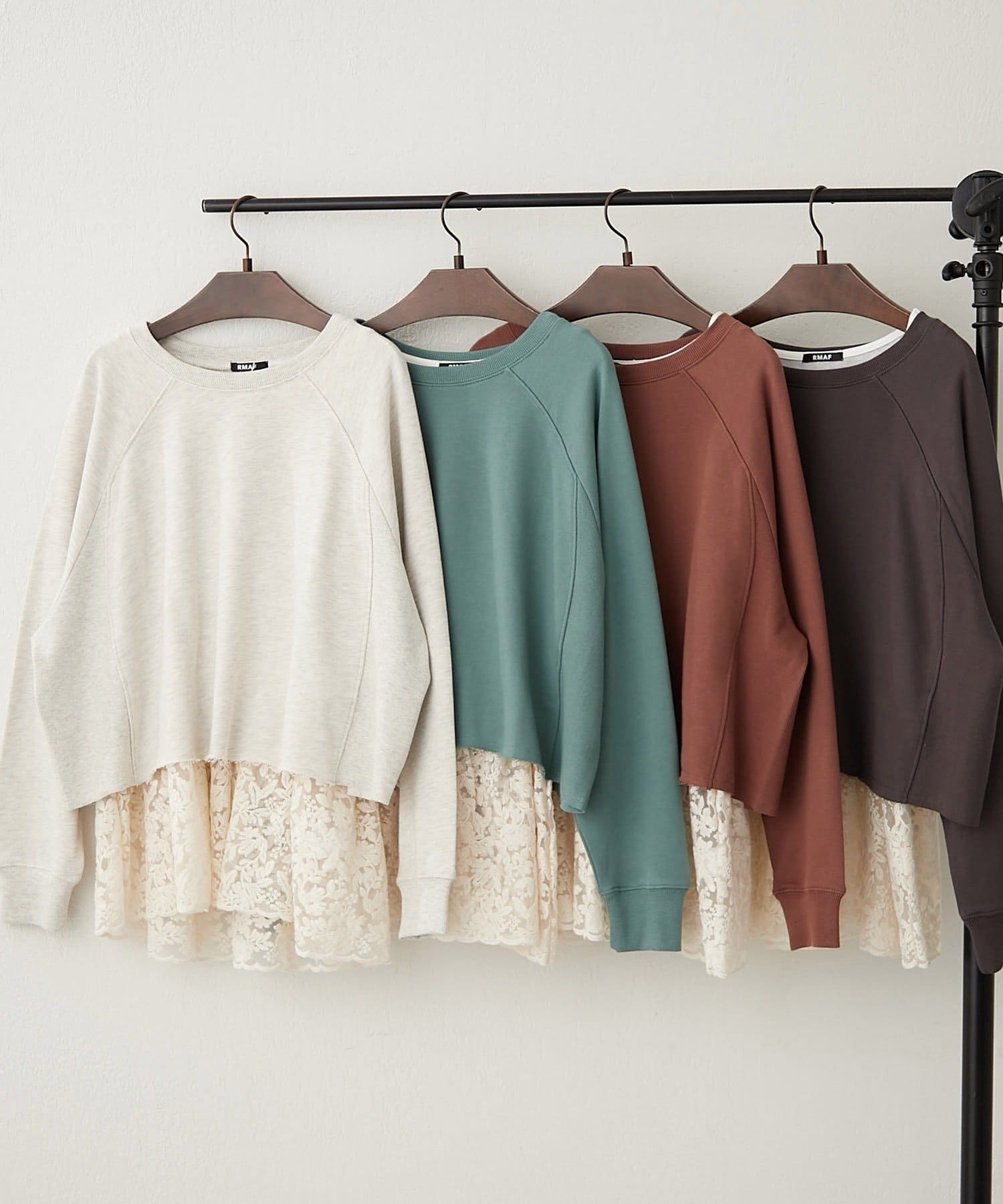 NICE CLAUP / OLIVE des OLIVE OUTLET(ナイスクラップ  / オリーブ デ オリーブ アウトレット) 2セットアイテム【RMAF】裏毛プルオーバー＋レースキャミ