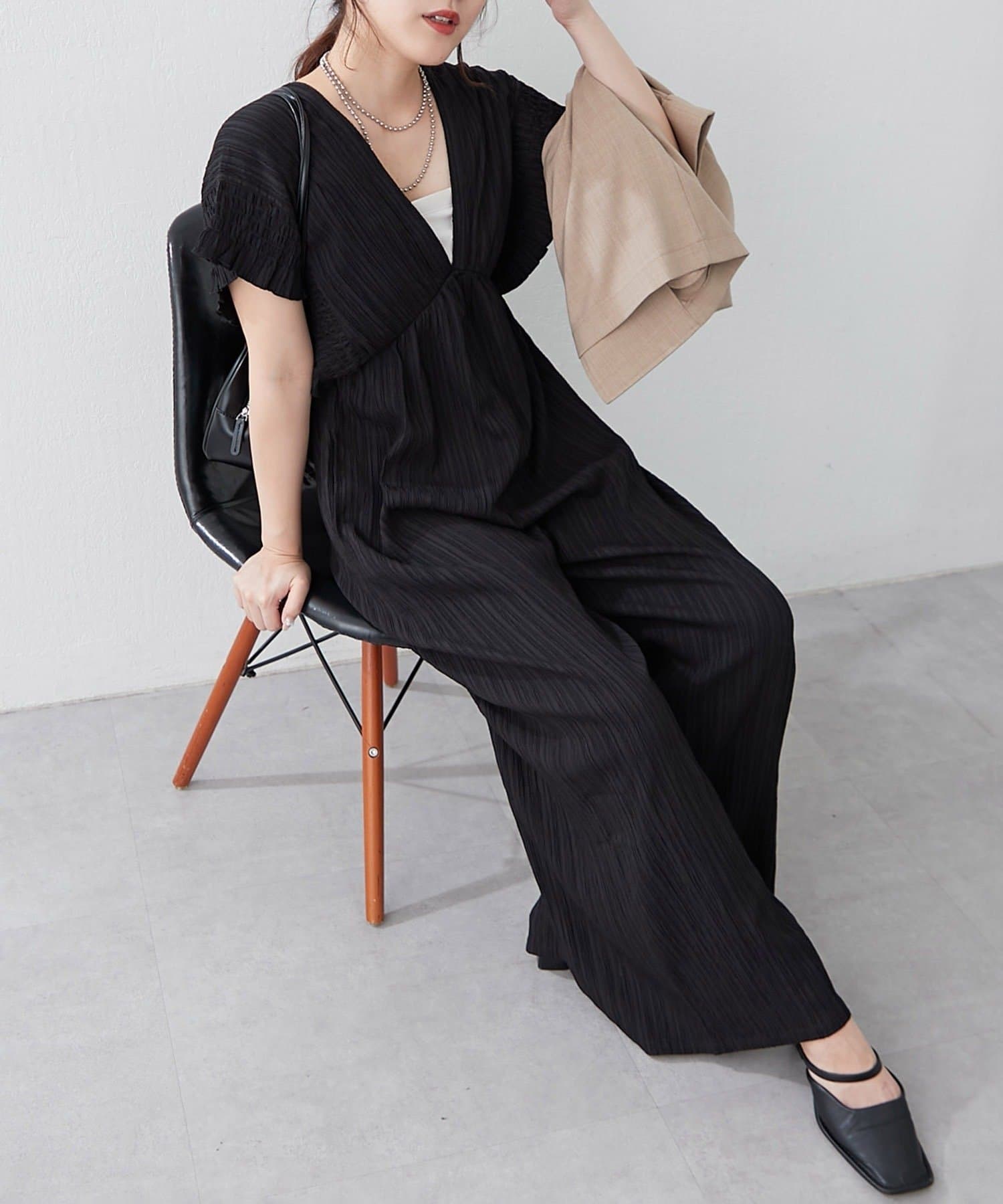 NICE CLAUP / OLIVE des OLIVE OUTLET(ナイスクラップ  / オリーブ デ オリーブ アウトレット) 【continuer】一枚でらくちんオシャレ！シャーリングサロペット