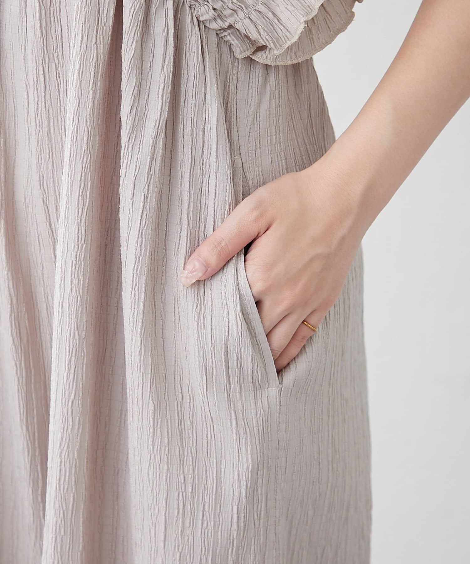 NICE CLAUP / OLIVE des OLIVE OUTLET(ナイスクラップ  / オリーブ デ オリーブ アウトレット) 【continuer】一枚でらくちんオシャレ！シャーリングサロペット