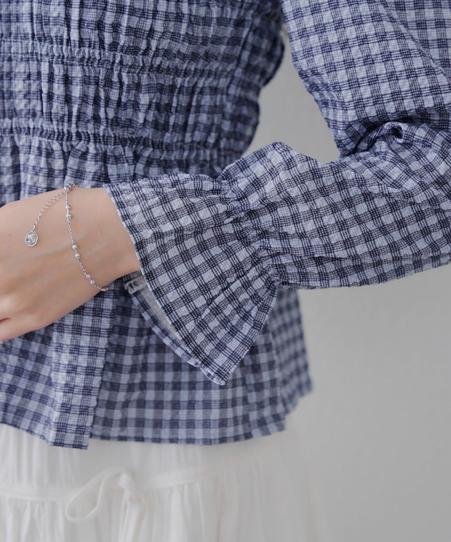 NICE CLAUP / OLIVE des OLIVE OUTLET(ナイスクラップ  / オリーブ デ オリーブ アウトレット) 【人気につき秋冬バージョンもつくりました】【韓国コーデ叶う!】【RMAF】シャーリング襟付きブラウス