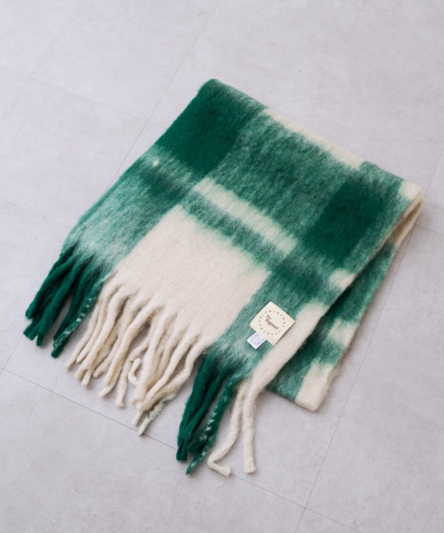 La boutique BonBon(ラブティックボンボン) 【ザ・バグマティ】チェックストール