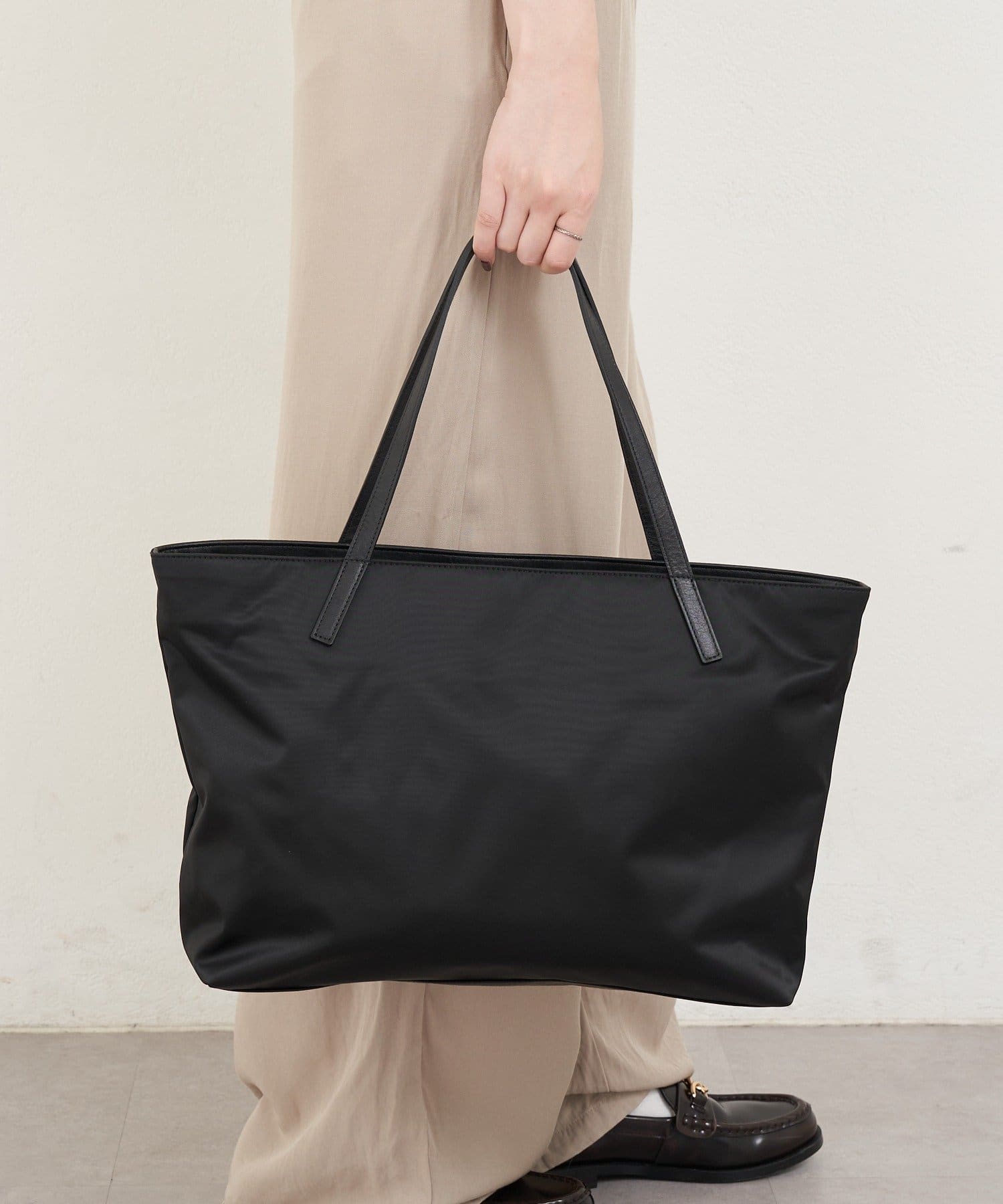 russet(ラシット) 《ファスナーポケット付きショルダーベルト》2WAYトートバッグ