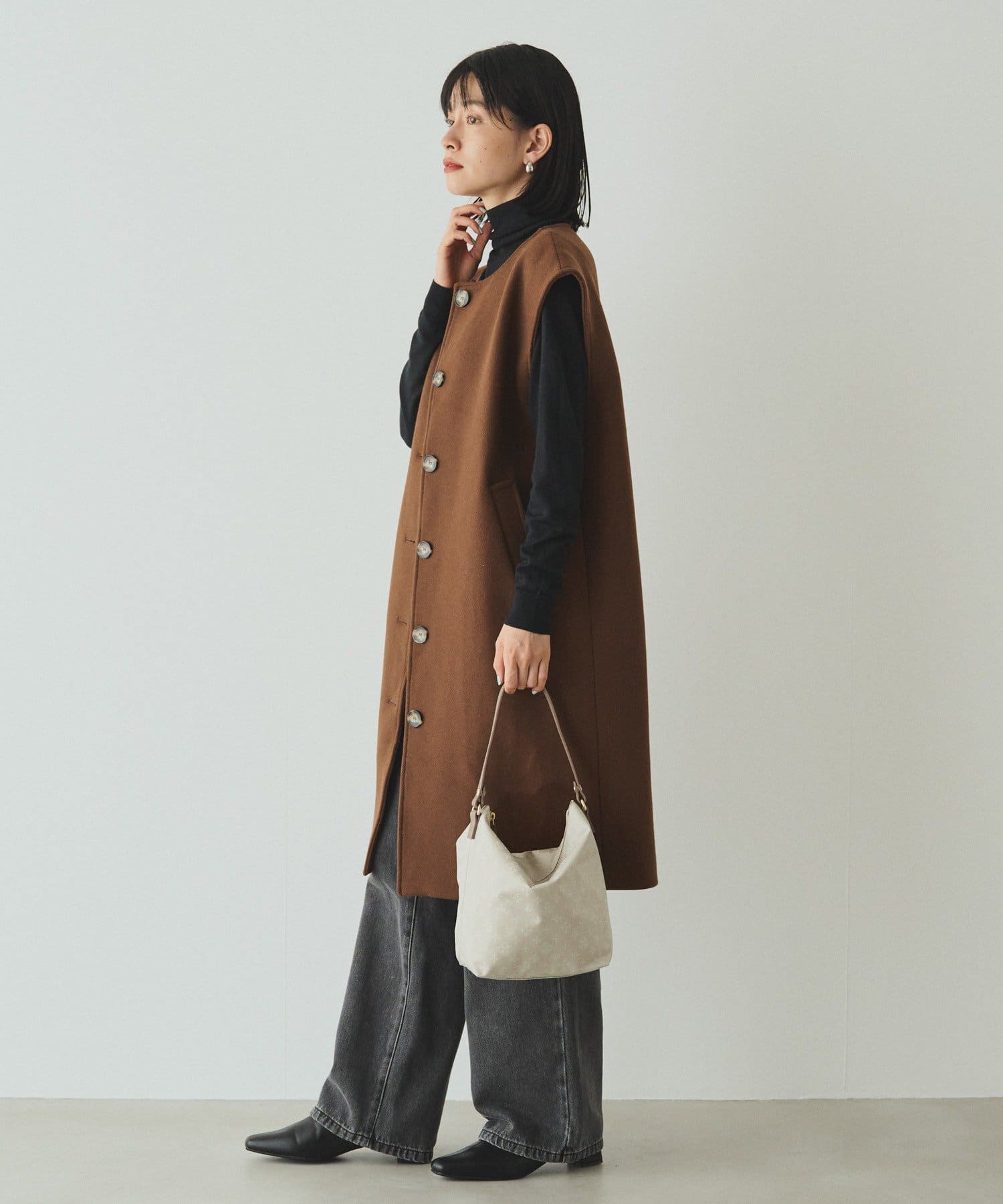 AJ43【美品】　ラシット　2way　ナイロンジャガード　ショルダーバッグ　黒色 AJ43【美品】 ラシット 2way ナイロンジャガード ショルダー
