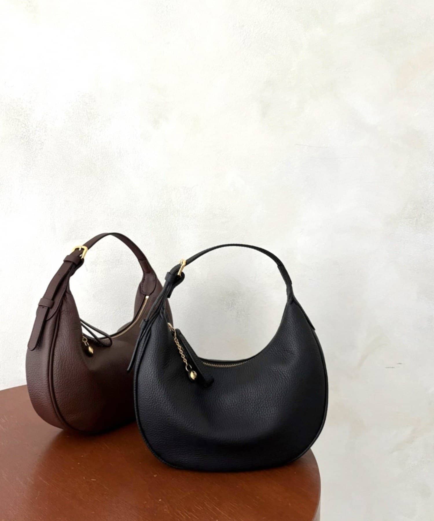 gemeil(ジェムイル) ハーフムーンバッグ（CE-1600）