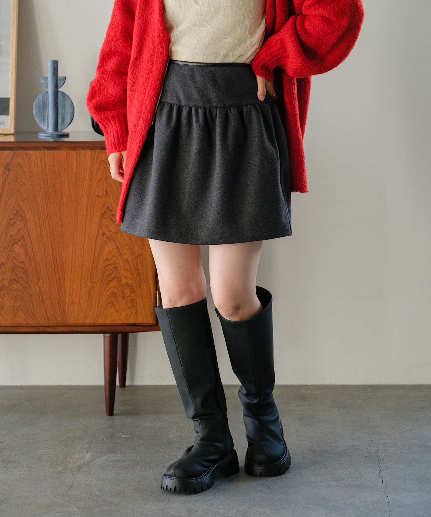 OUTLET(アウトレット) 【Kastane】パイピングミニスカート