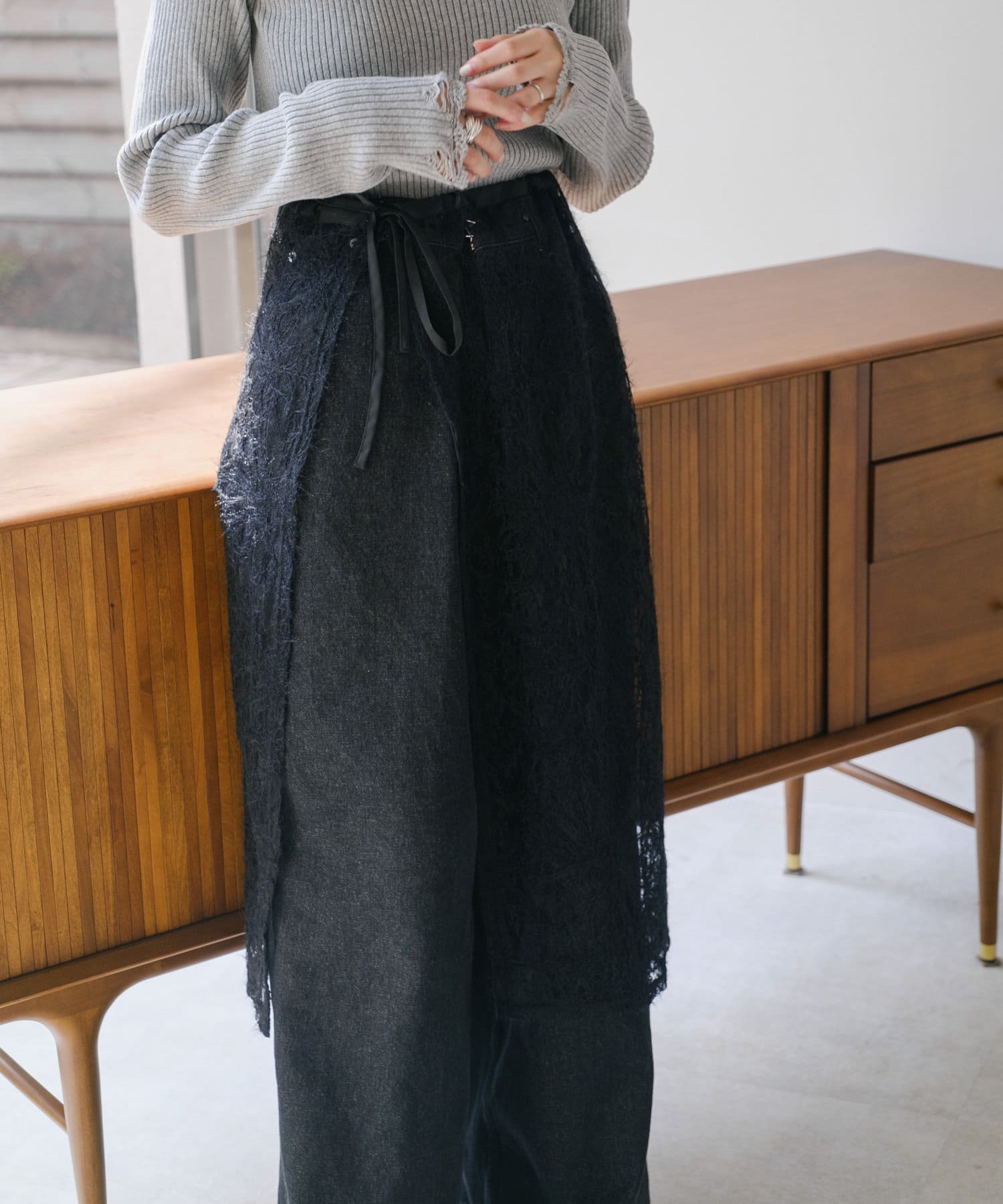 OUTLET(アウトレット) 【Kastane】フェザーフラワーラップスカート