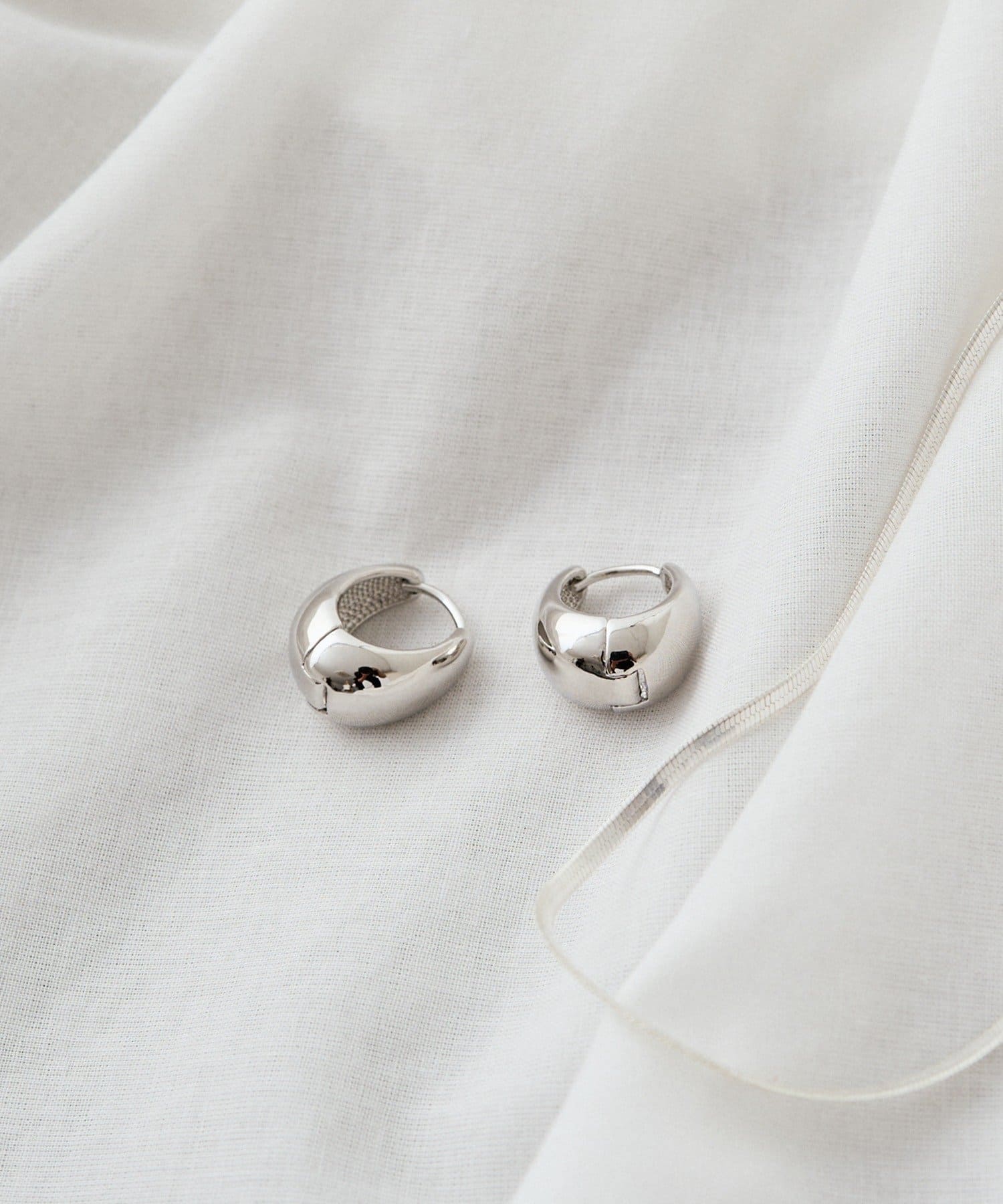 PUAL CE CIN(ピュアルセシン) ドロップピアス